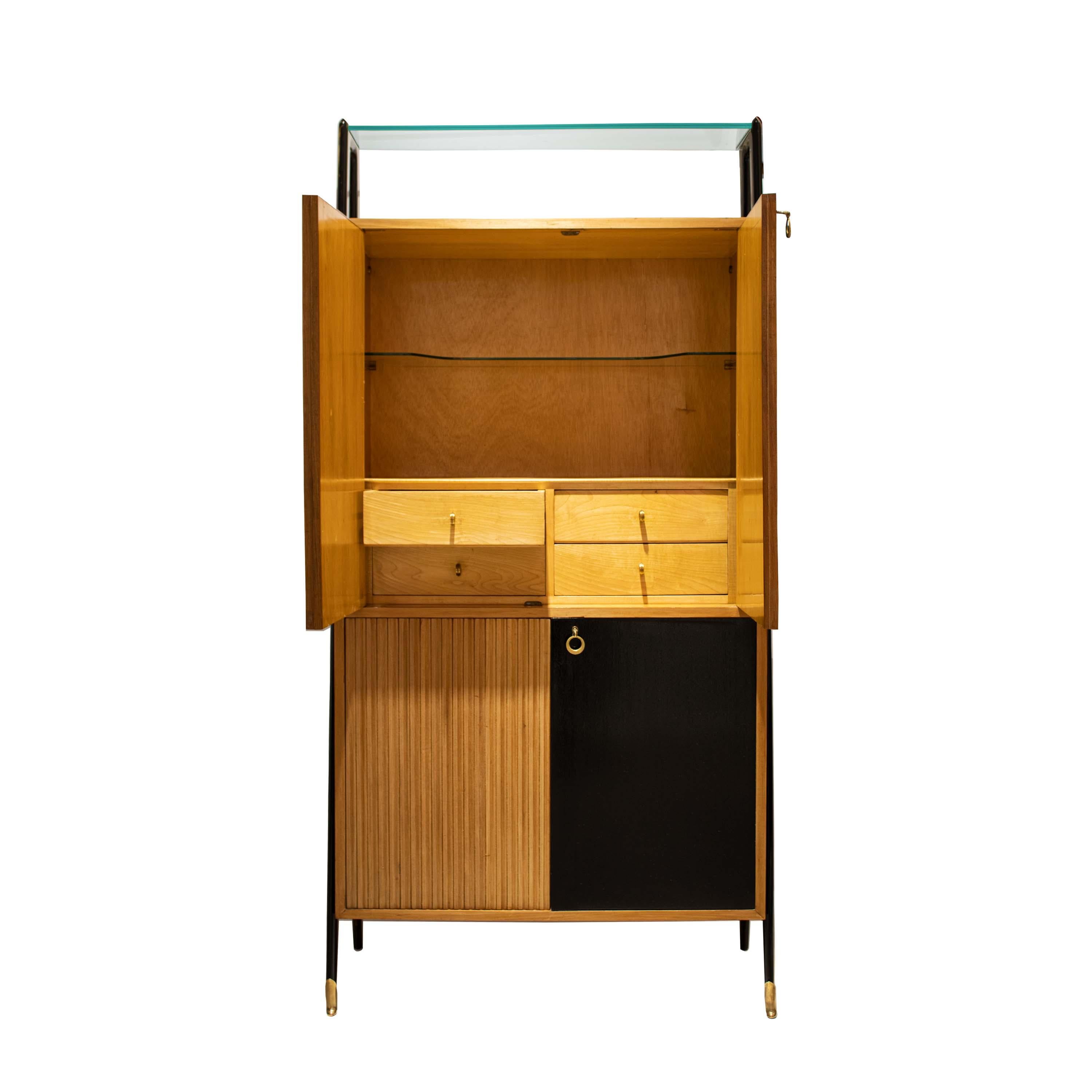 Metà XX secolo Mobile bar di metà secolo progettato da Ico Parisi, Italia, 1950 in vendita