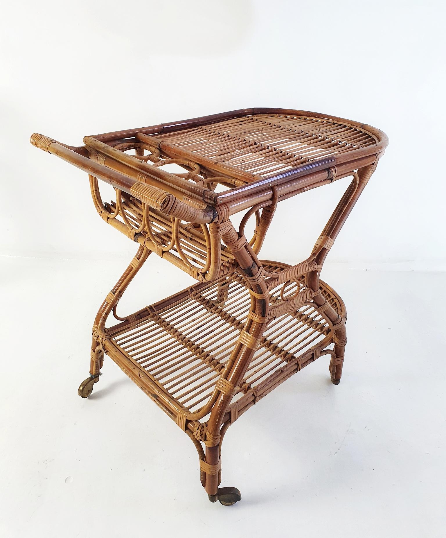 Mid Century Bar Cart in Bamboo and Rattan, Italy, 1950's In Good Condition For Sale In Albano Laziale, Rome/Lazio