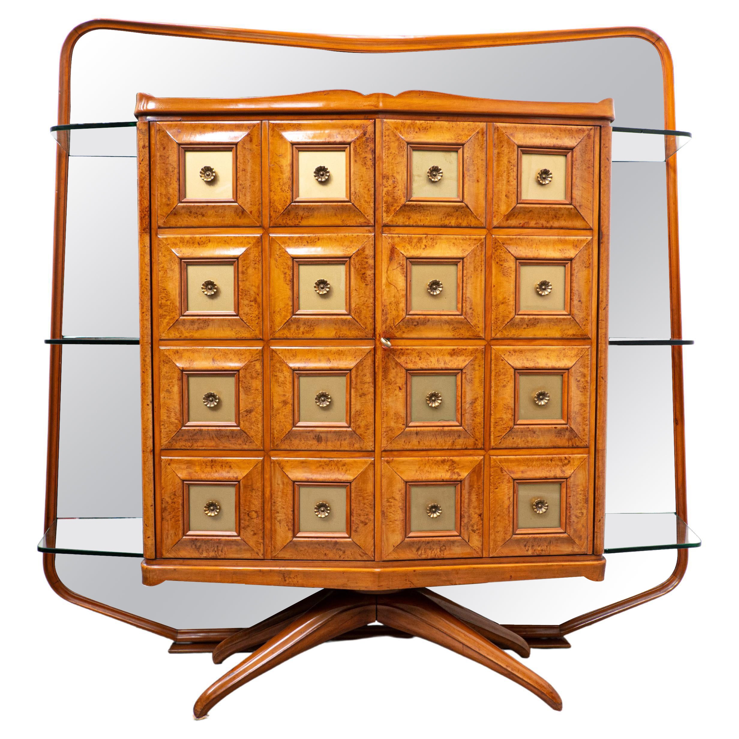 Bar de mediados de siglo al estilo de Guglielmo Ulrich por Arredamenti Casa, años 50