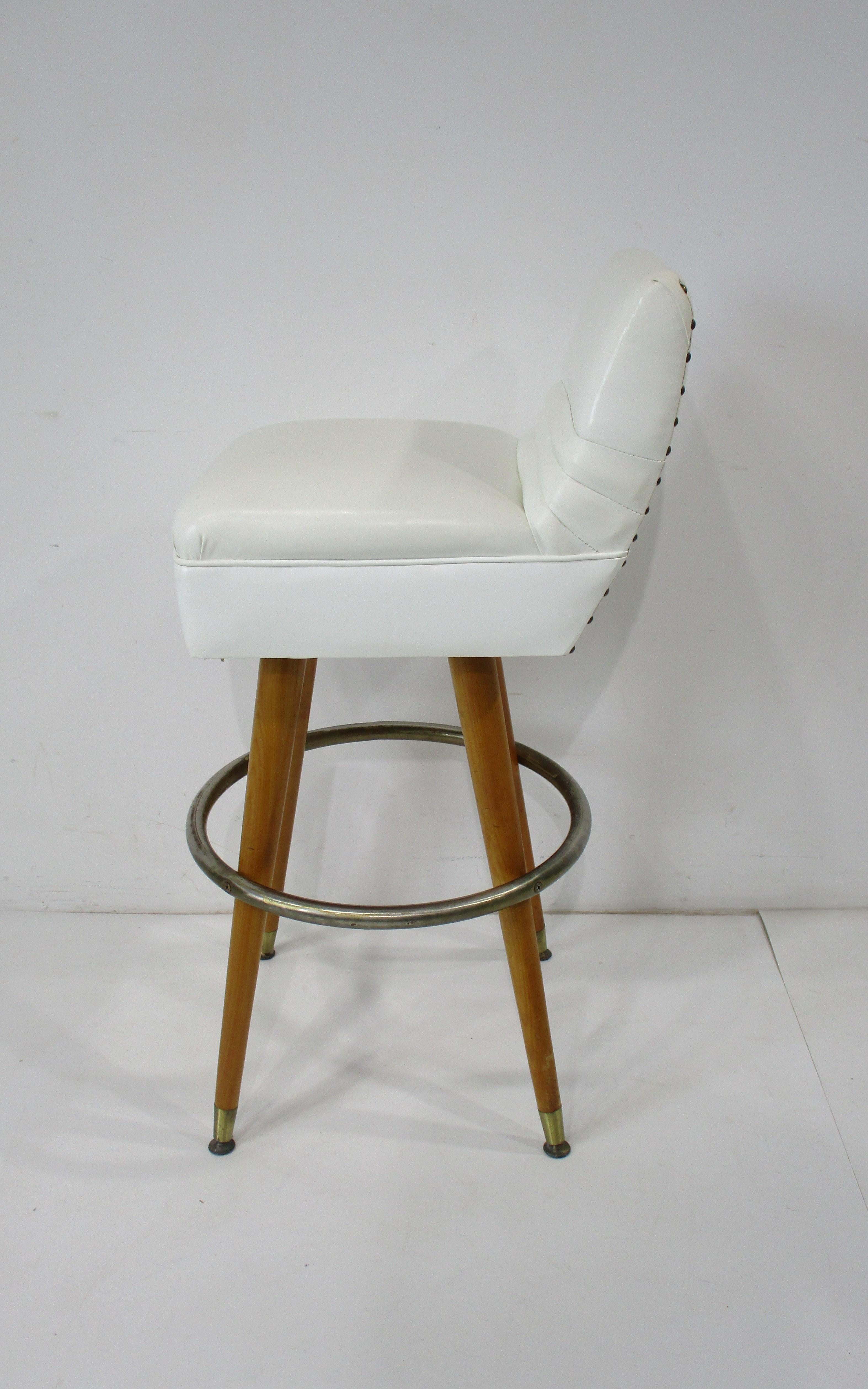 Taburetes de bar de mediados de siglo al estilo de Paul McCobb en Bueno estado para la venta en Cincinnati, OH