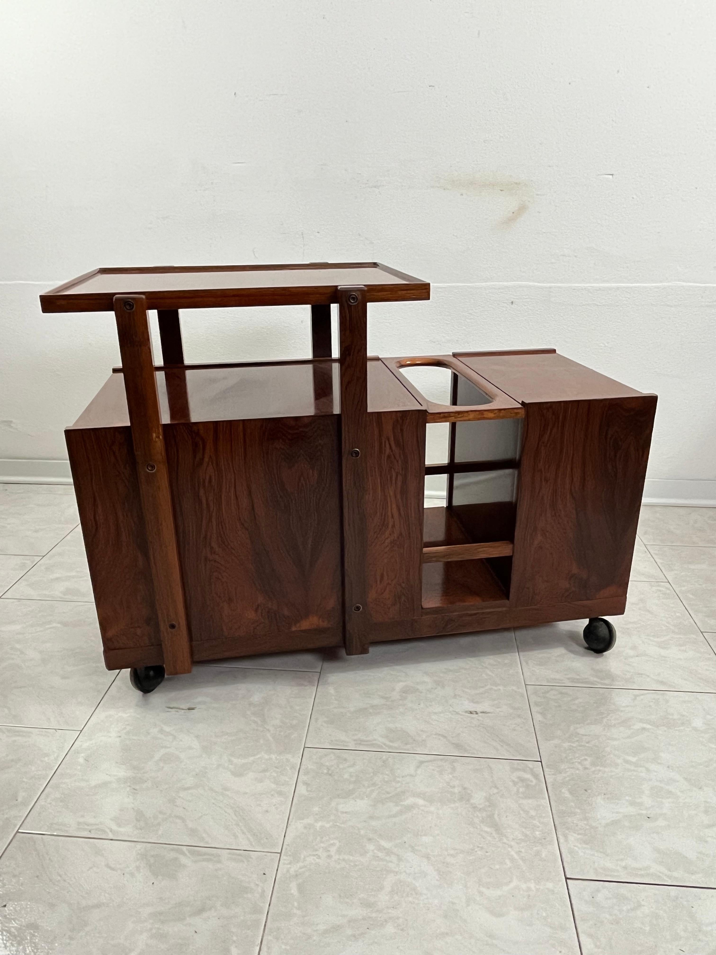 Mid-Century Bar Trolley Cabinet, attributed to Edmondo Palutari, 1960s For Sale 4