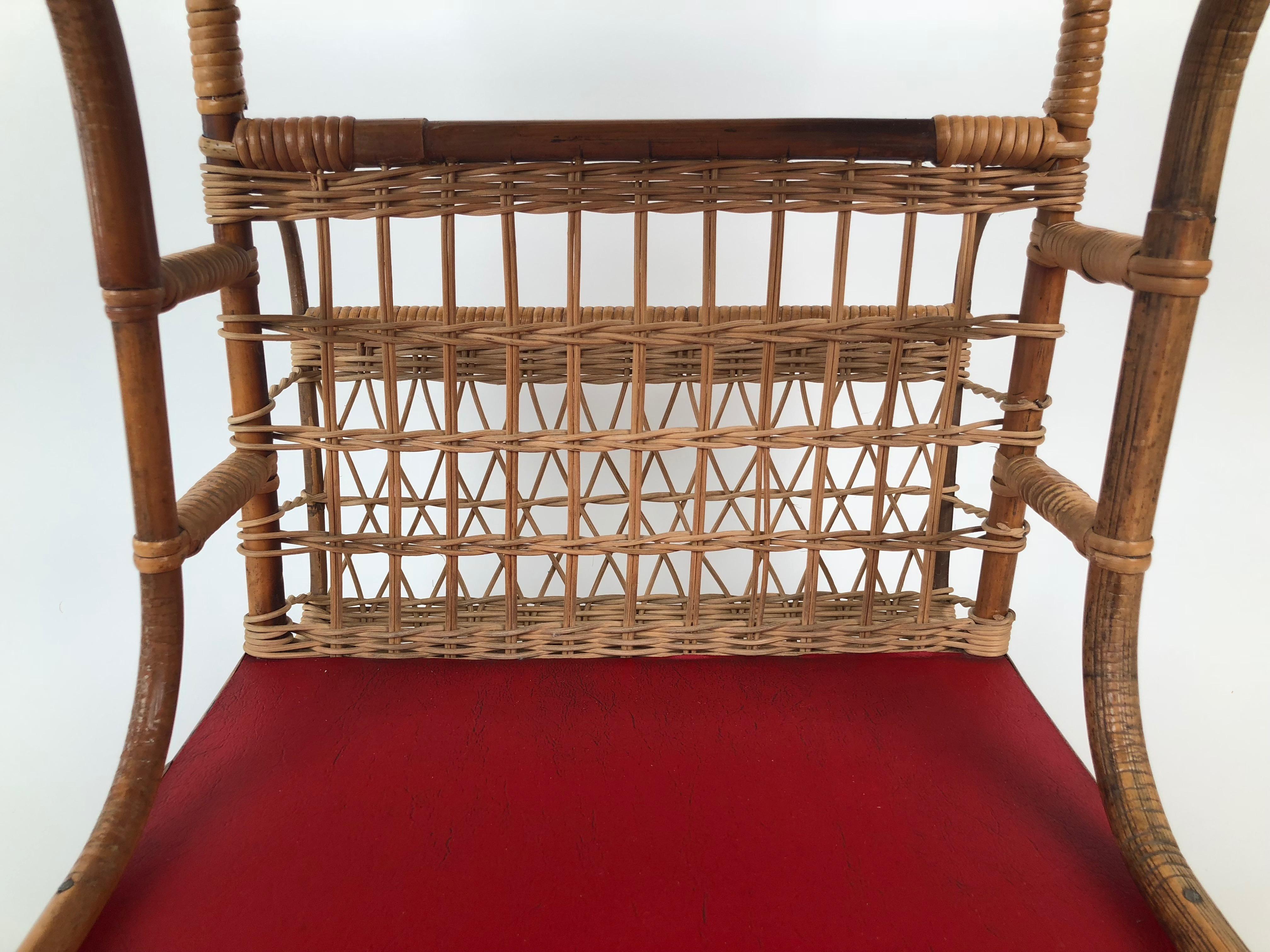 Hand-Woven Midcentury Bar Wagon in Wicker with Red Shelves For Sale