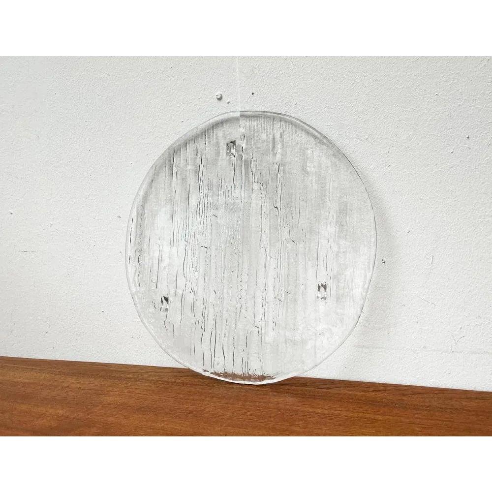 Assiette à gâteau en verre écorce du milieu du siècle, 1960s en vente 1