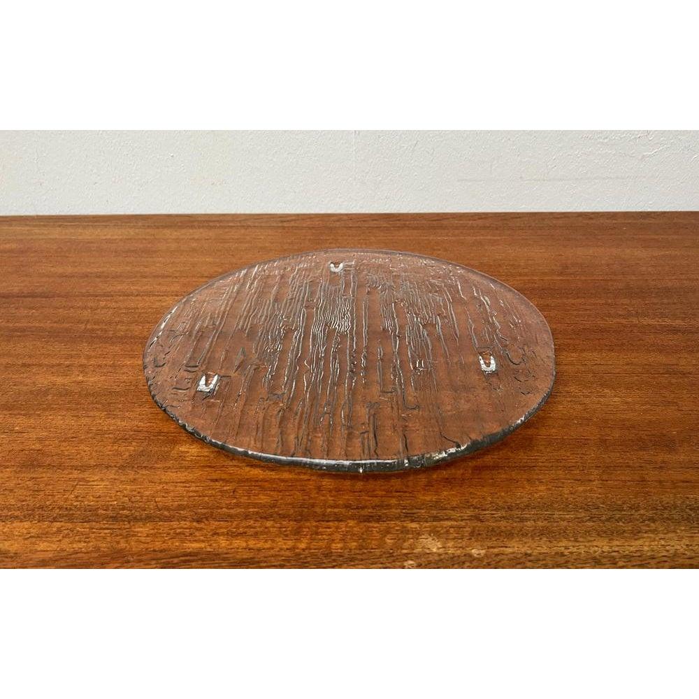 Assiette à gâteau en verre écorce du milieu du siècle, 1960s en vente 2