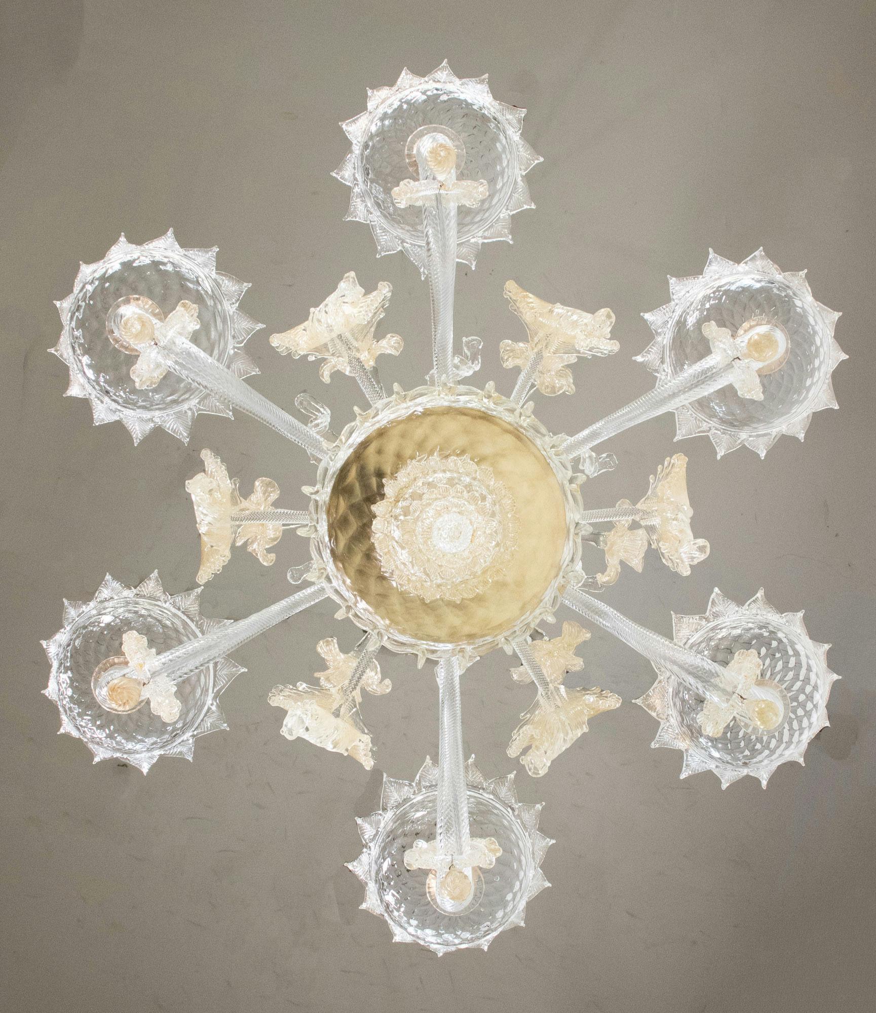 Lampadario di Murano in stile barocco di metà secolo con infusione d'oro 9
