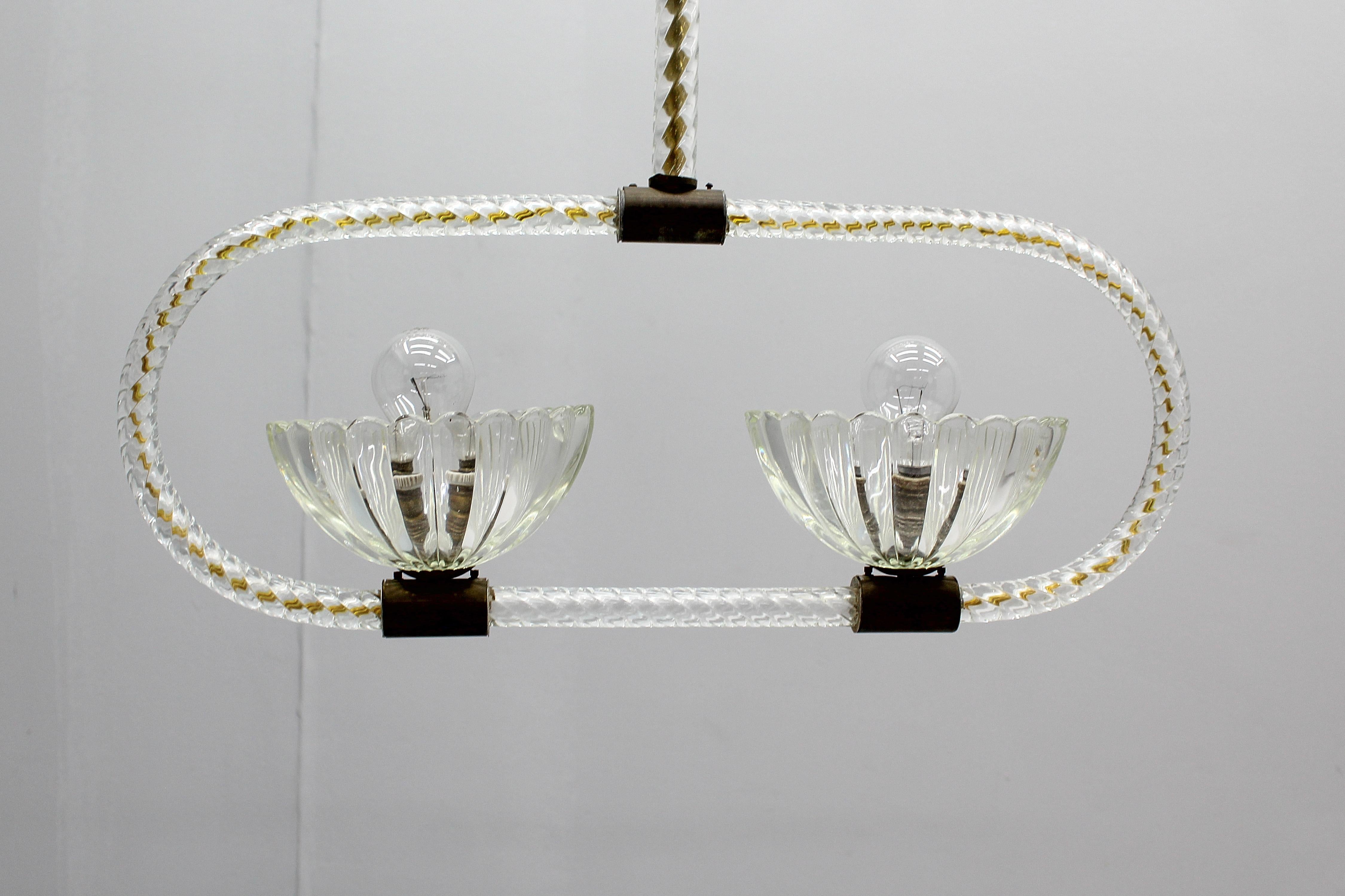 Mid-20th Century Mid-Century Barovier & Toso Murano Glass and Brass Chandelier 40s Italy For Sale