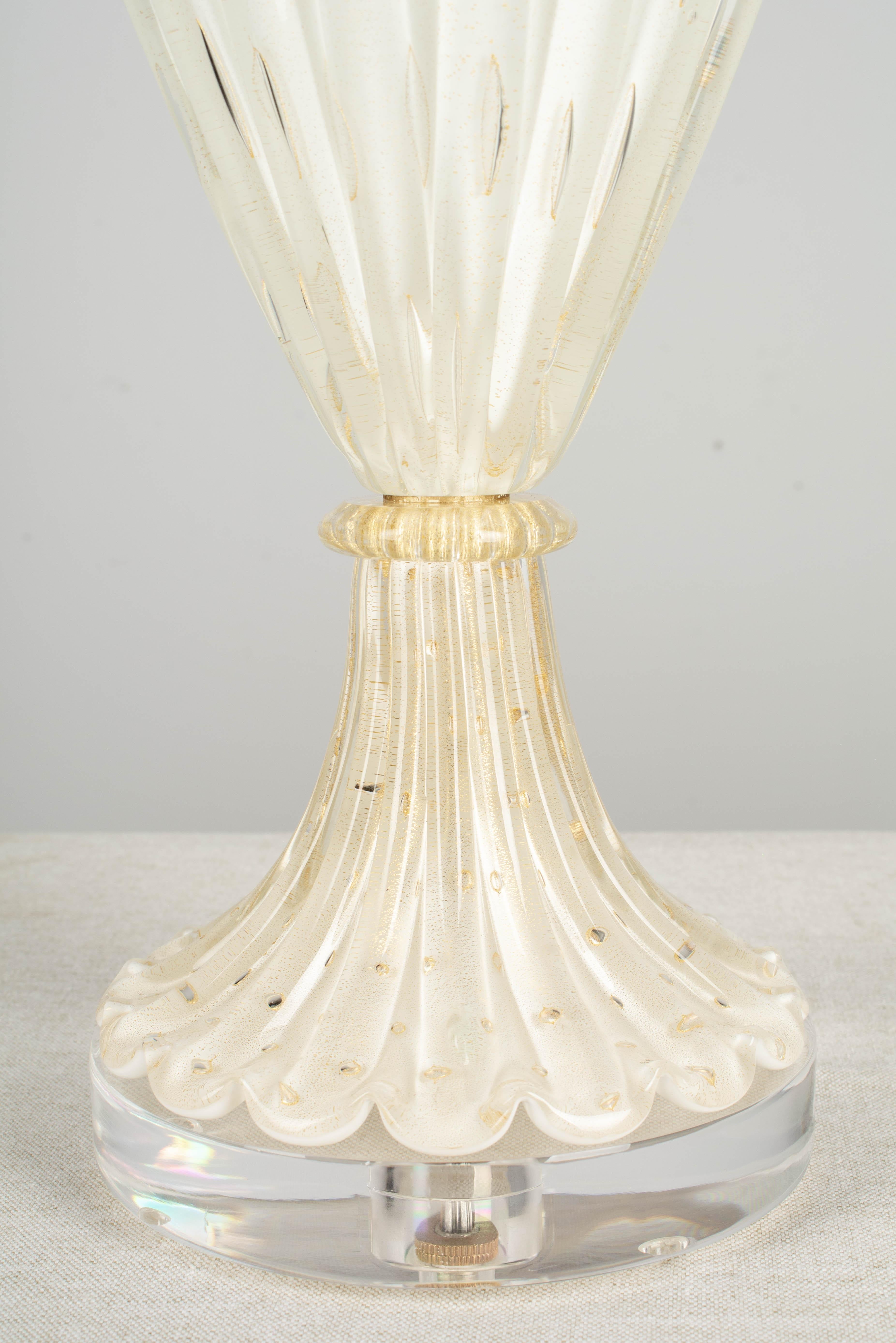 20th Century Midcentury Barovier & Toso Murano Glass Lamp