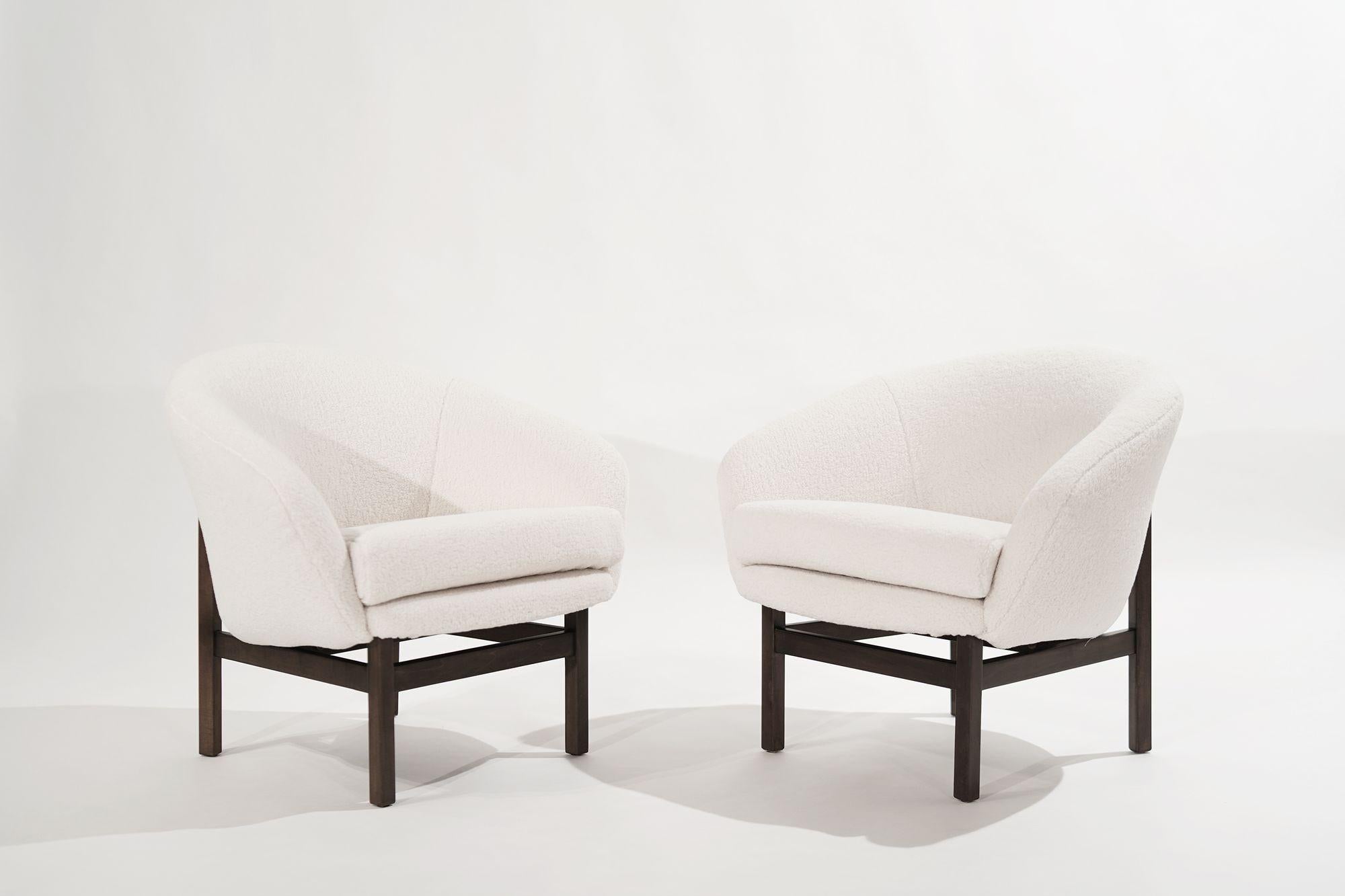 Pair of lounge chairs designed by Lawrence Peabody, circa 1950-1959. Completely restored, all insides including foam, straps, and dacron have been fully updated. Reupholstered in heavy wool by Kravet.
 
Other designers from this period include