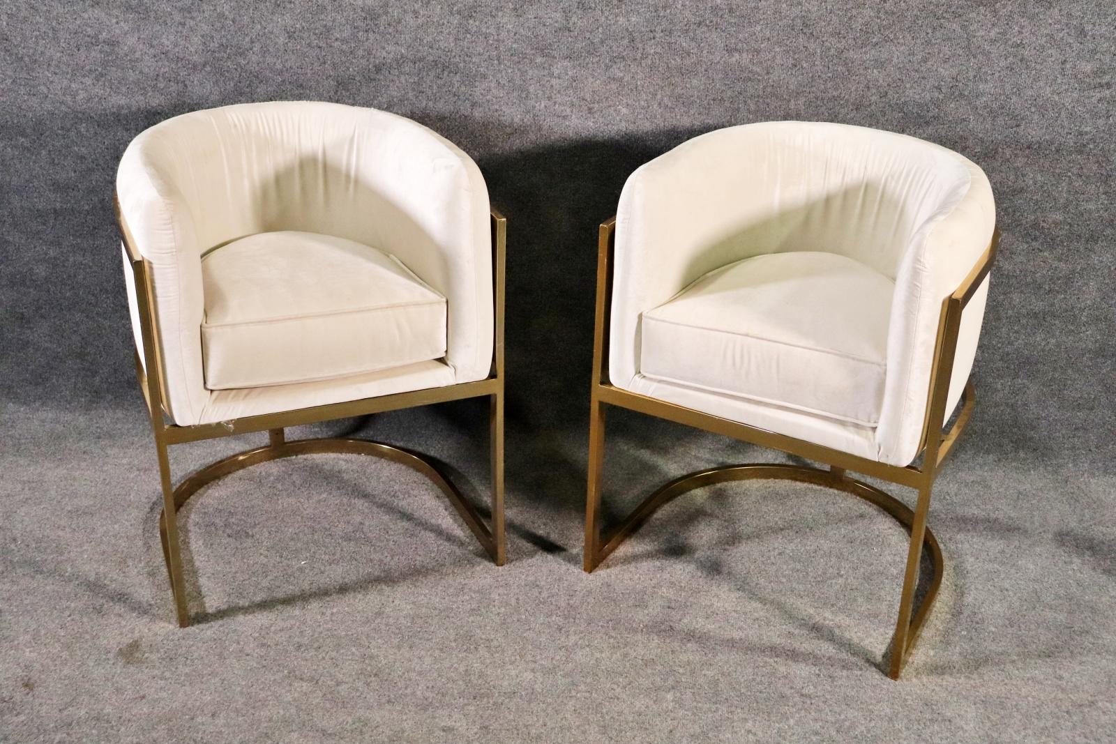 Chaises d'appoint en forme de tonneau du milieu du siècle - Paire en vente 4
