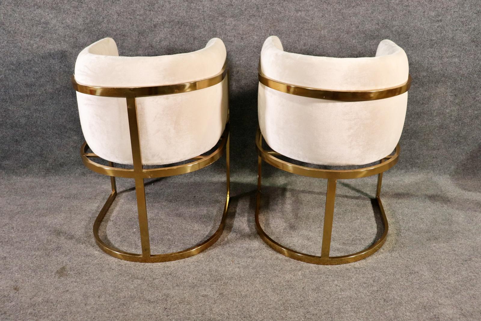 Métal Chaises d'appoint en forme de tonneau du milieu du siècle - Paire en vente