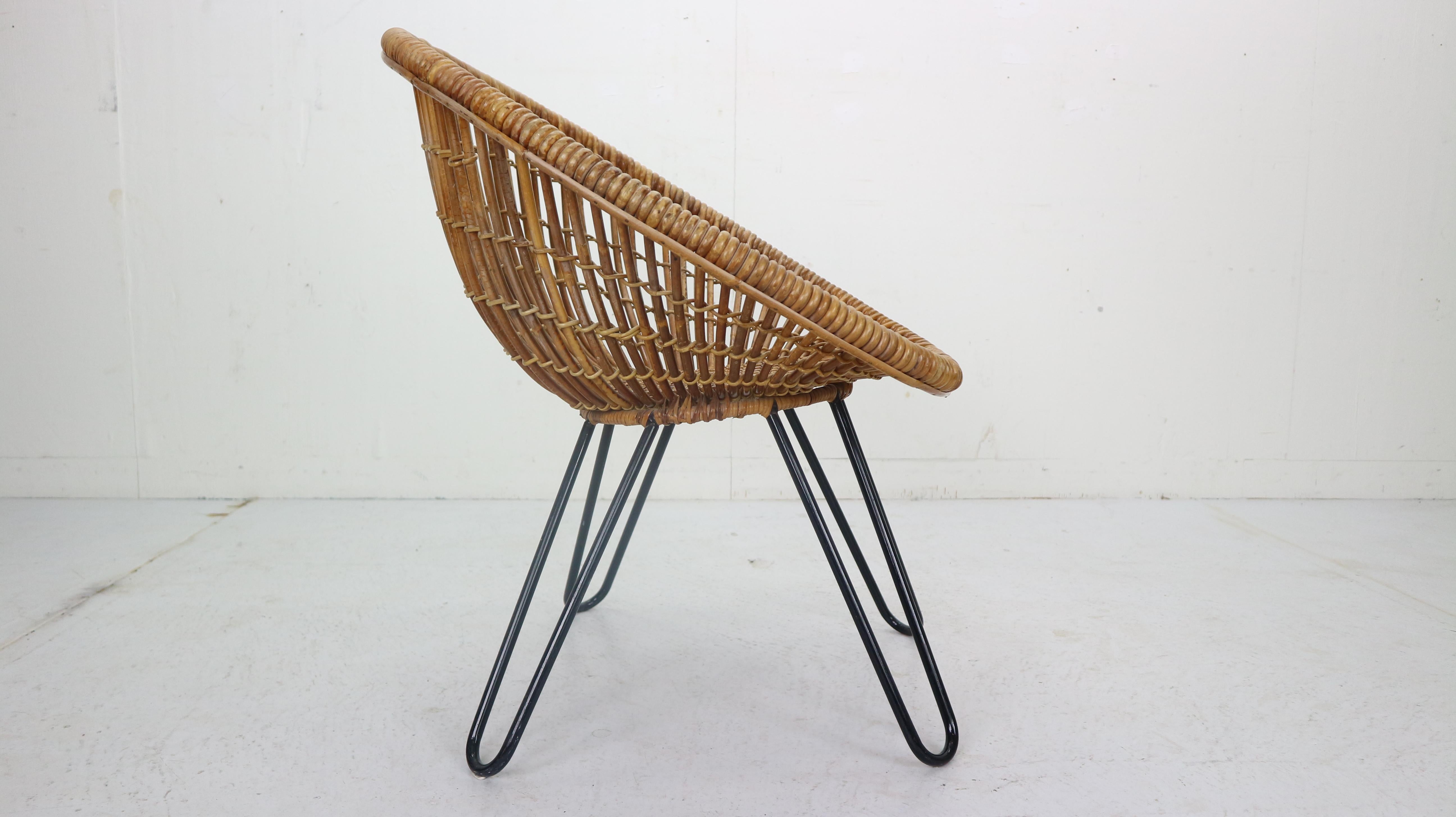 Midcentury Basket Woven Lounge Chair with Hairpin Metal Legs, 1950s 1