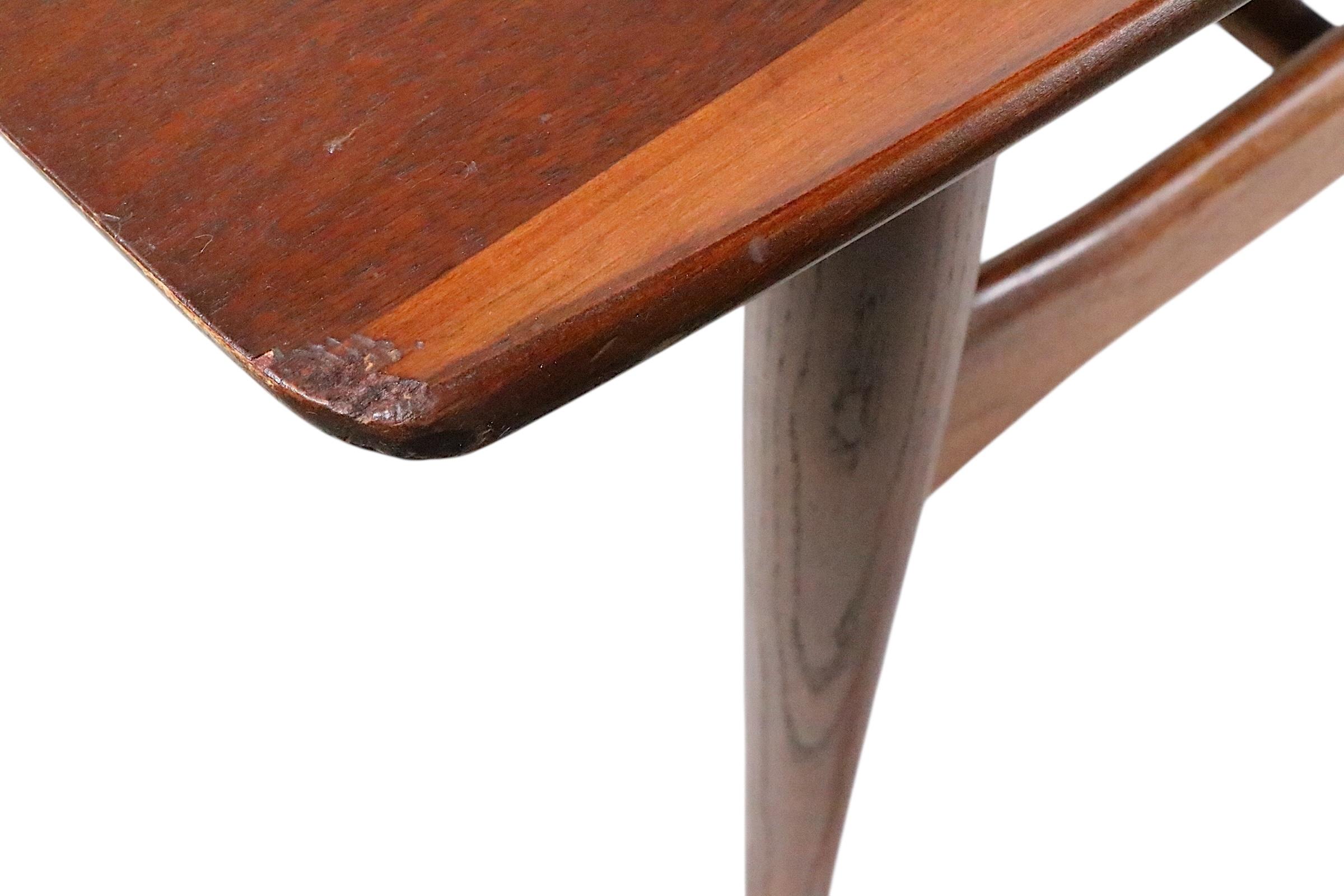 Mid Century Bassett Artisan Surfboard Coffee Table  c. 1960's en vente 8