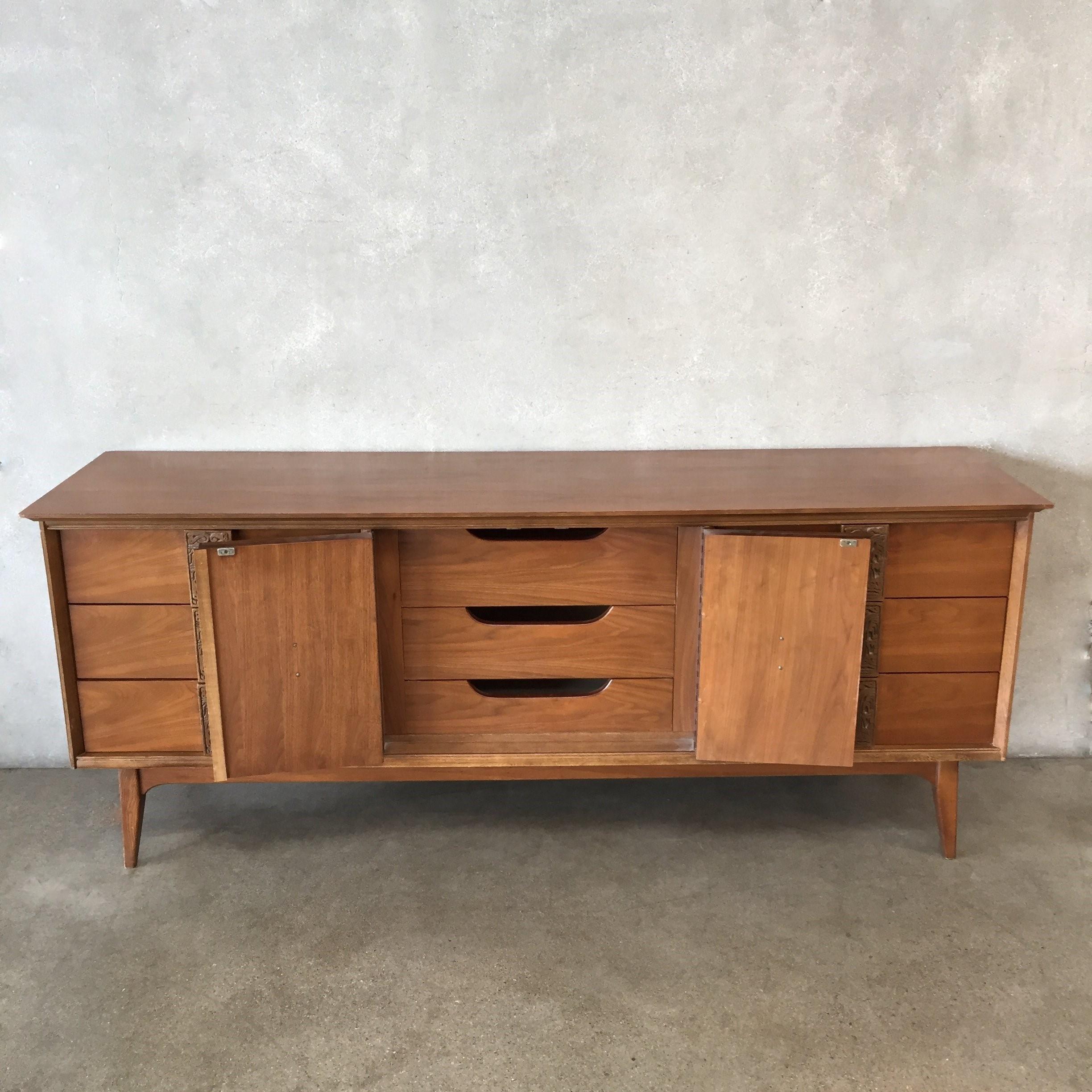 Mid-20th Century Midcentury Bassett Dresser from the 