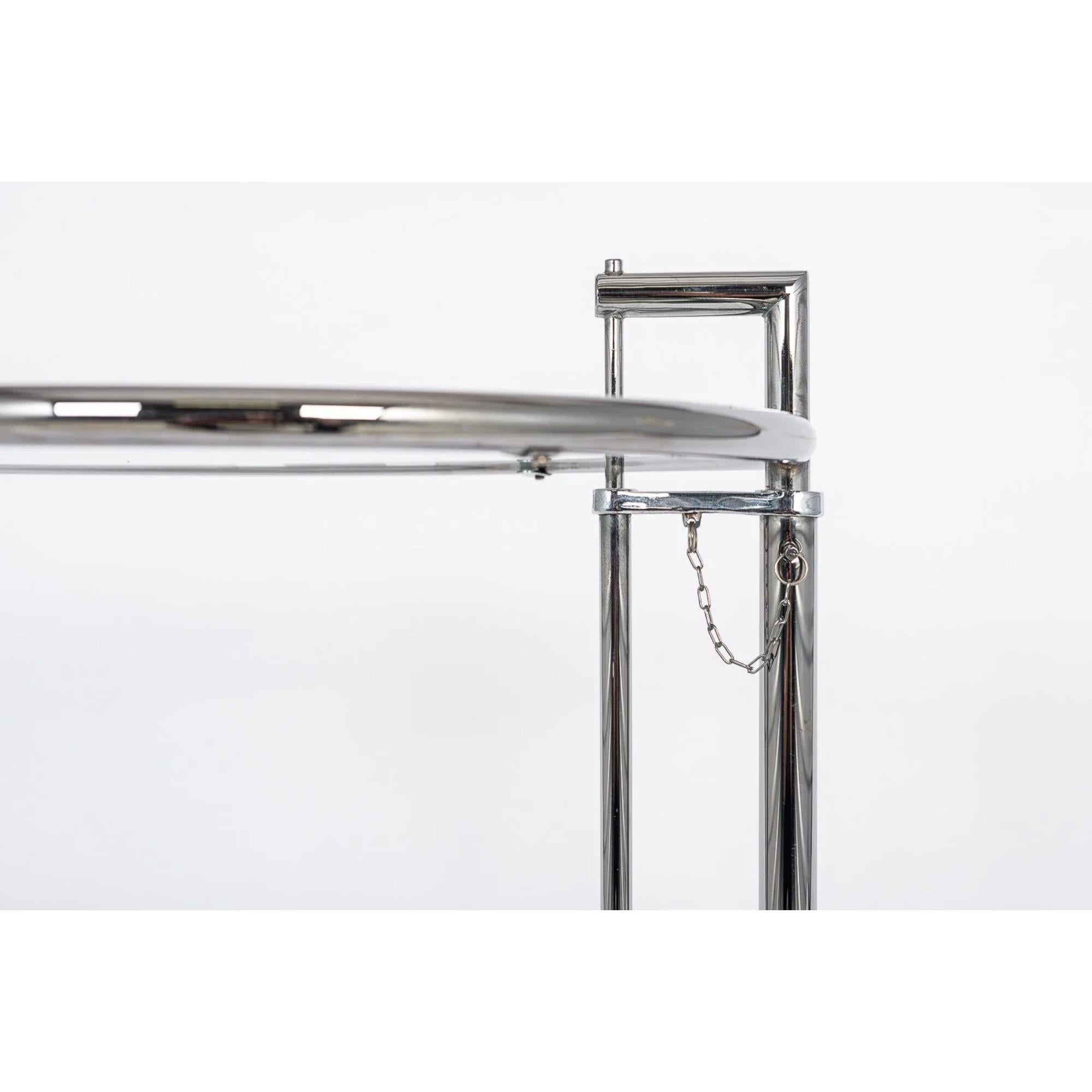 Bauhaus-Beistelltisch E1027 aus Stahl und Glas von Eileen Gray, Mitte des Jahrhunderts 5