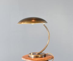 Lámpara Bauhaus de mediados de siglo de Kaiser Idell Modelo 6751 Circa 1950s