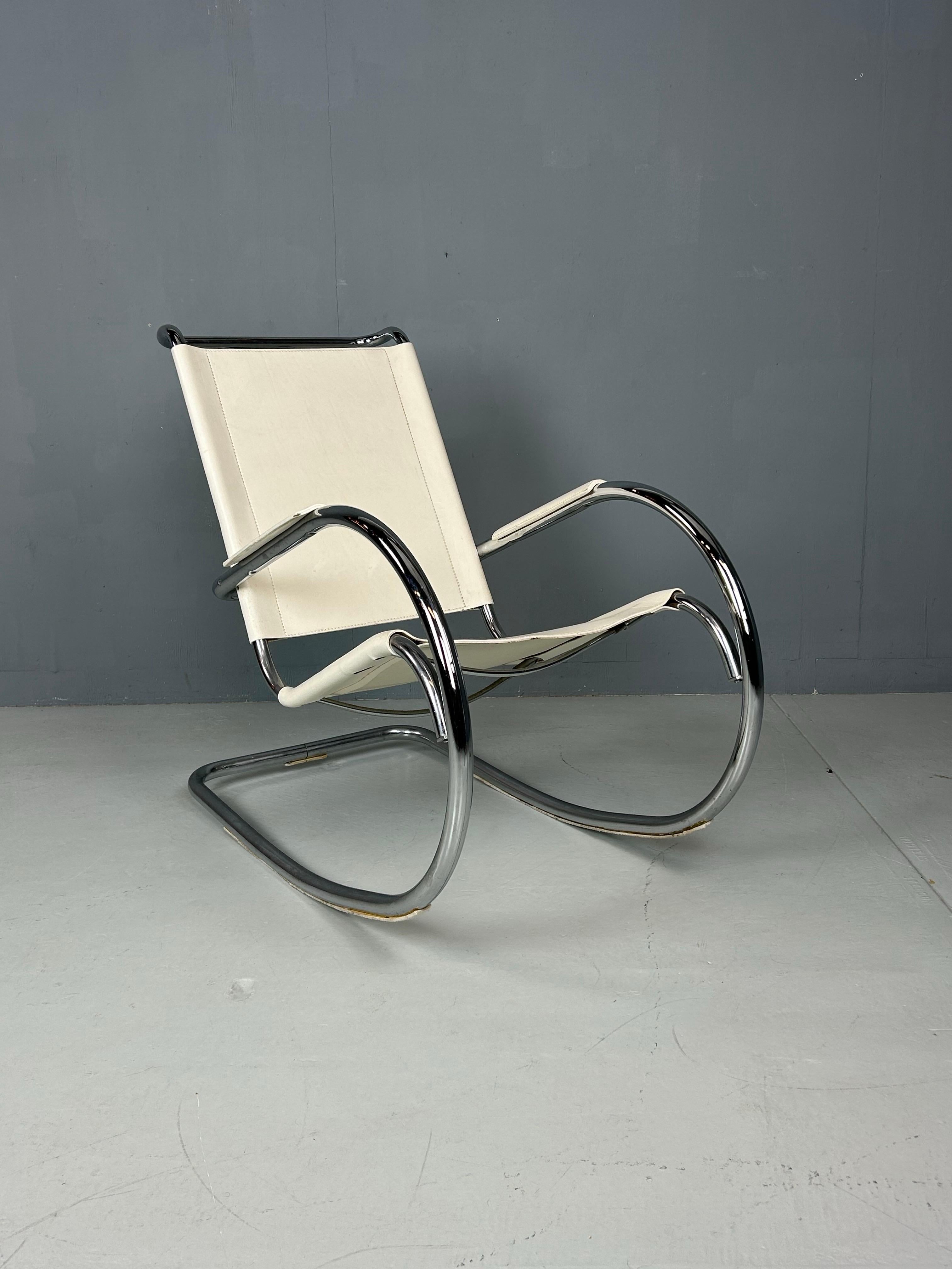 Mid-Century Bauhaus Rocking Chair in Leather by Fasem, 1980s For Sale 5