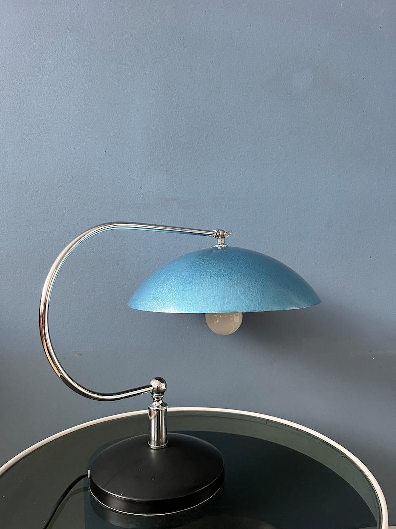 Mid Century Bauhaus Style Metal Desk Lamp with Blue Shade, 1970s In Excellent Condition In ROTTERDAM, ZH