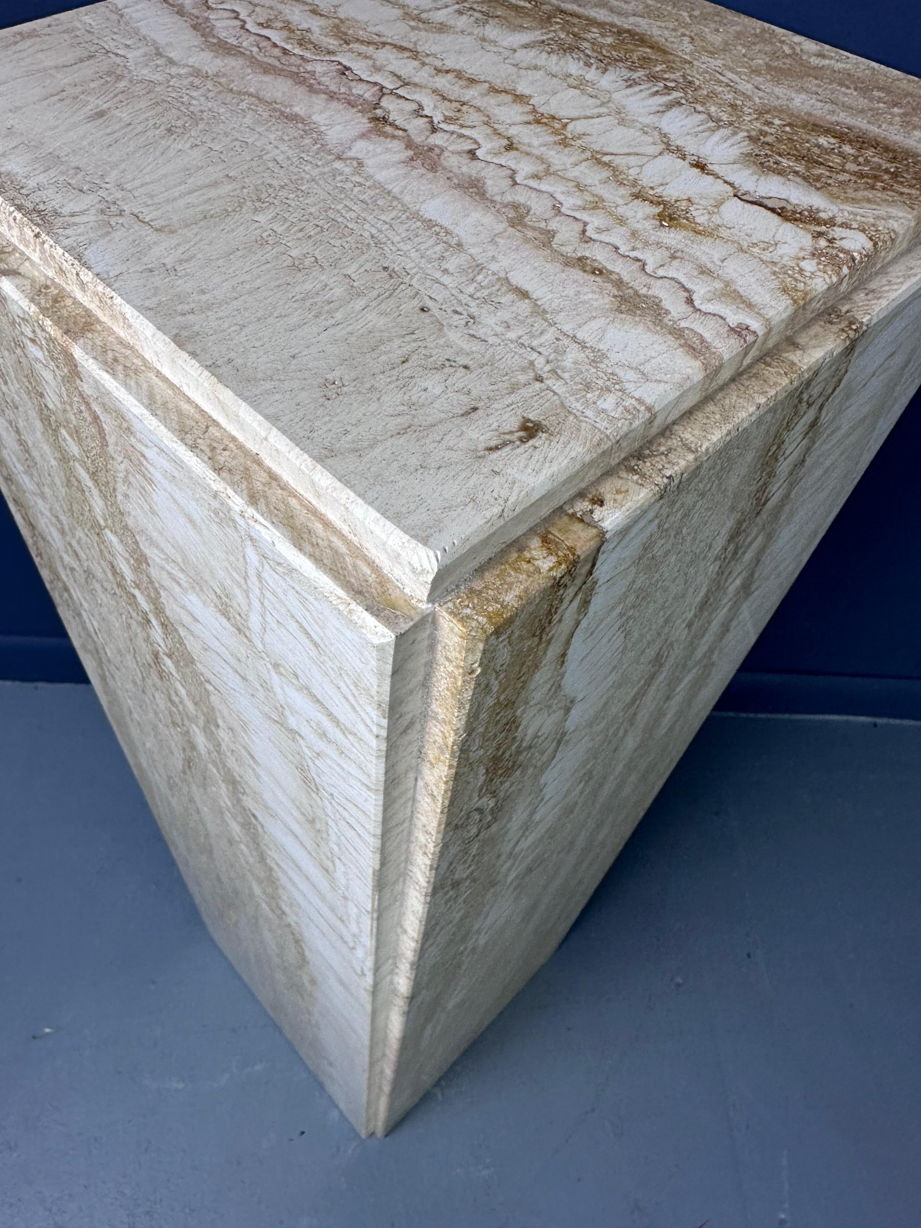 Midcentury Beautifully Variegated Travertine 1980s Pedestal For Sale 1