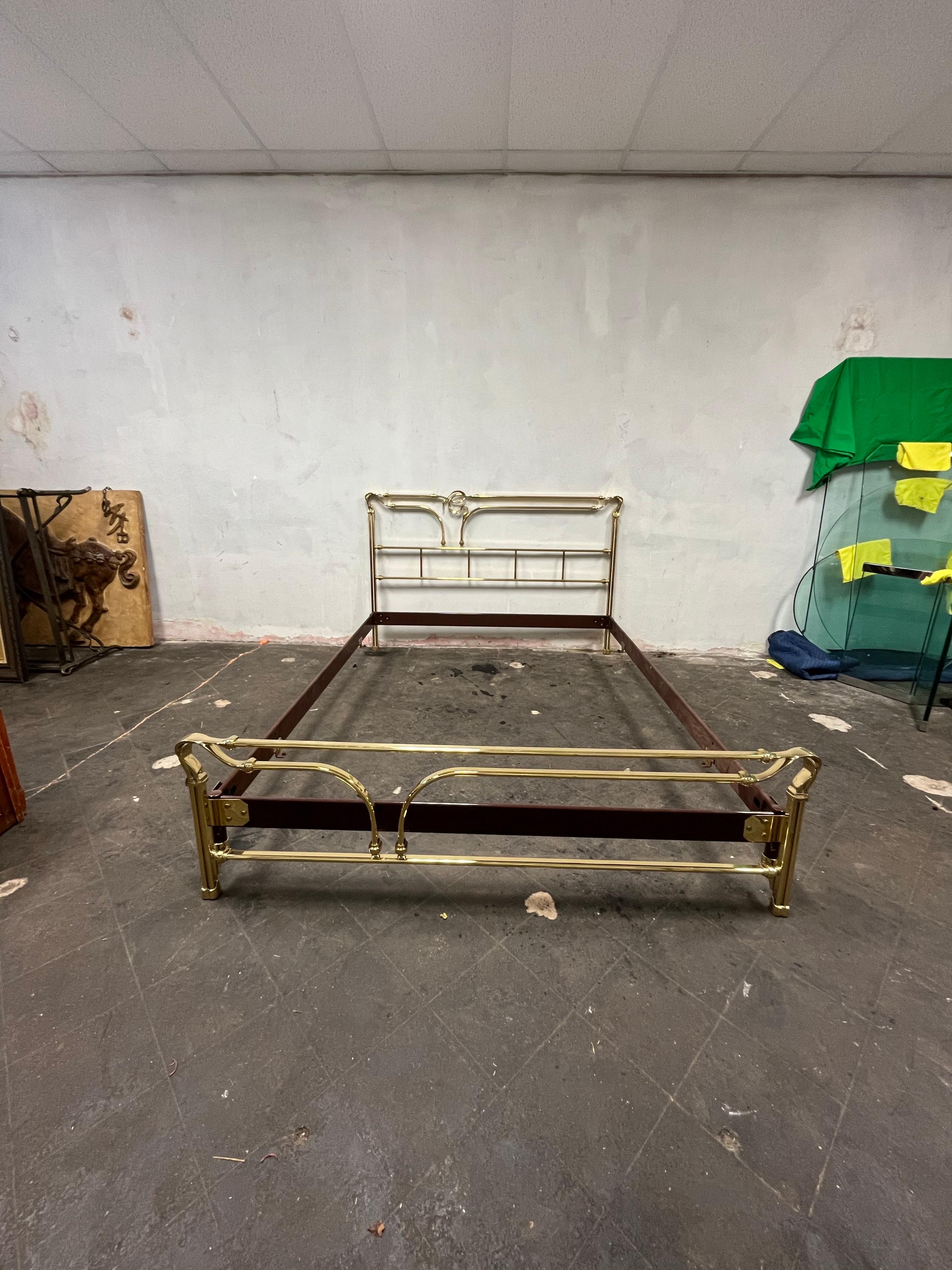 Mid Century Bed Frame of Lacquered Patinated Brass, Italy, 1970s Bloomingdales In Good Condition For Sale In W Allenhurst, NJ