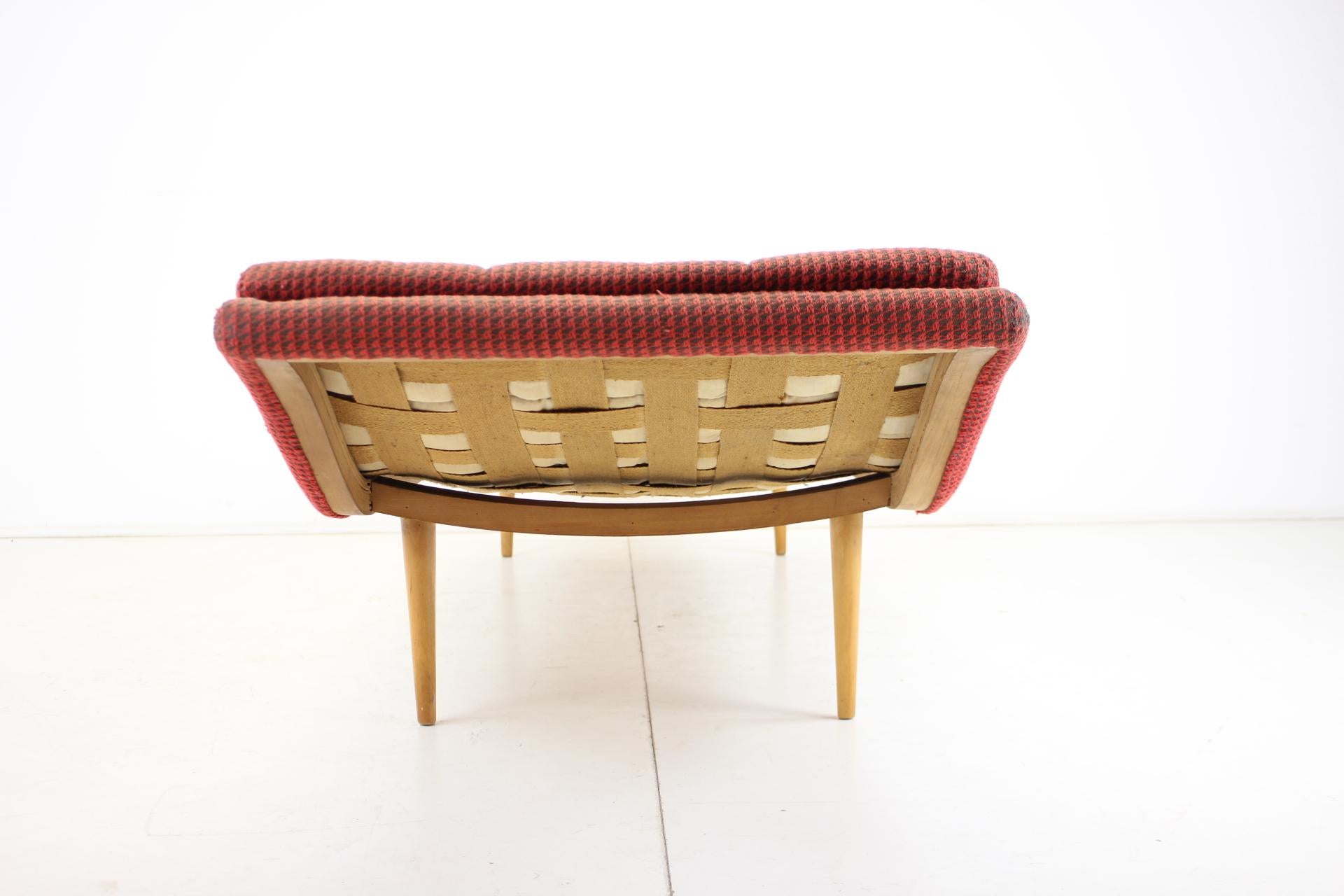 Mid-Century-Bett oder Tagesbett, 1960er-Jahre (Moderne der Mitte des Jahrhunderts) im Angebot