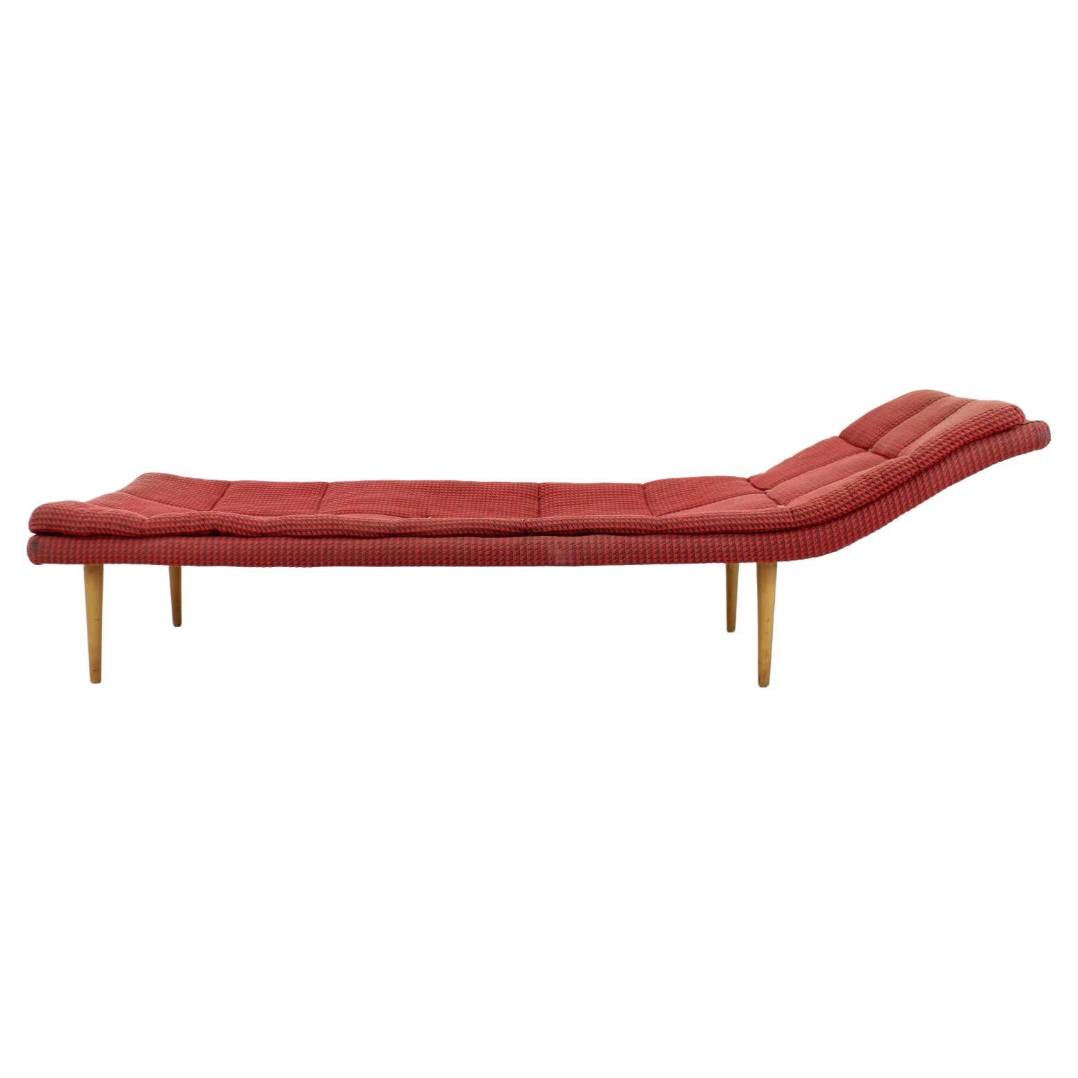 Mid-Century-Bett oder Tagesbett, 1960er-Jahre im Angebot