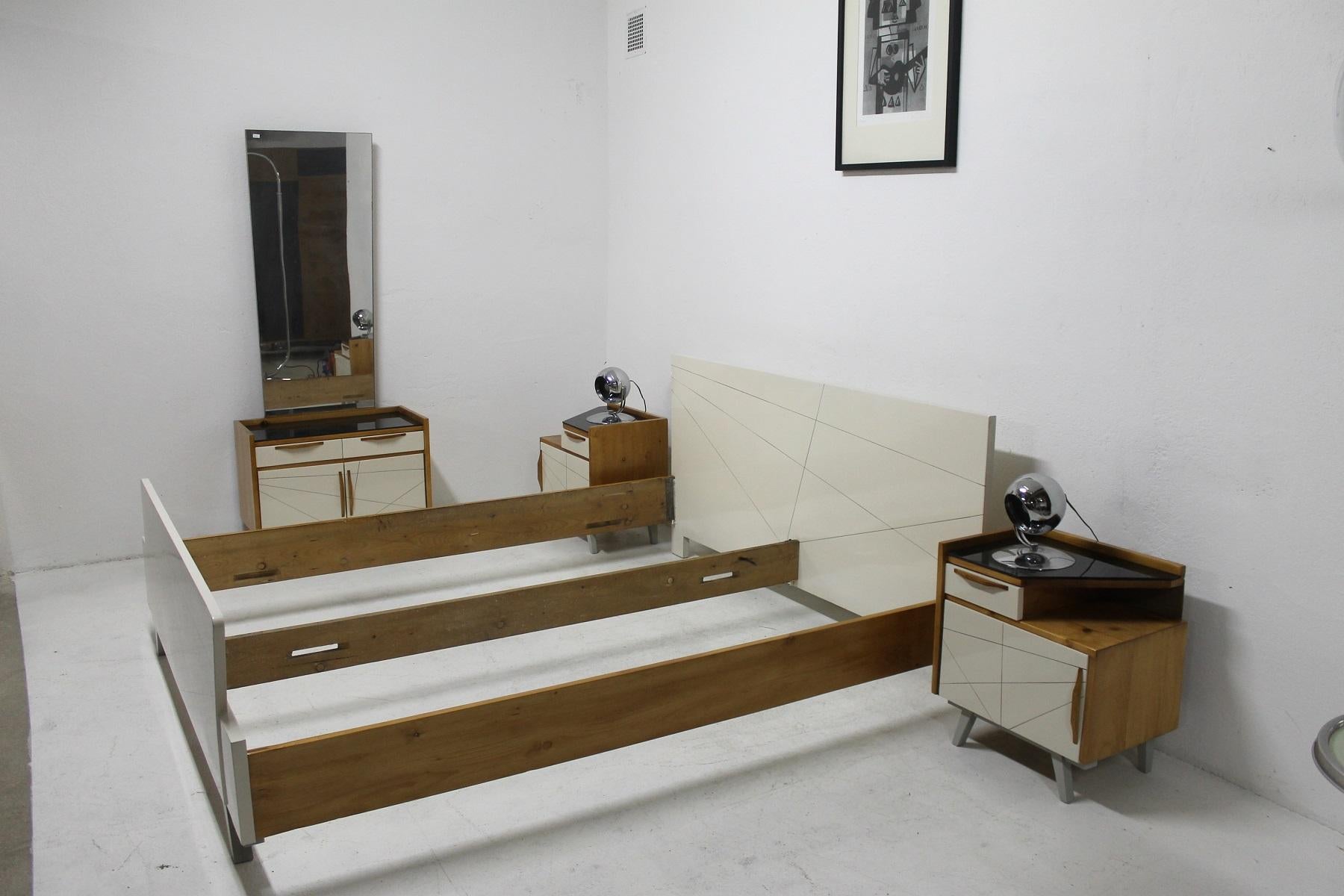 Midcentury Bedroom Set, Expo 58, Czechoslovakia 12