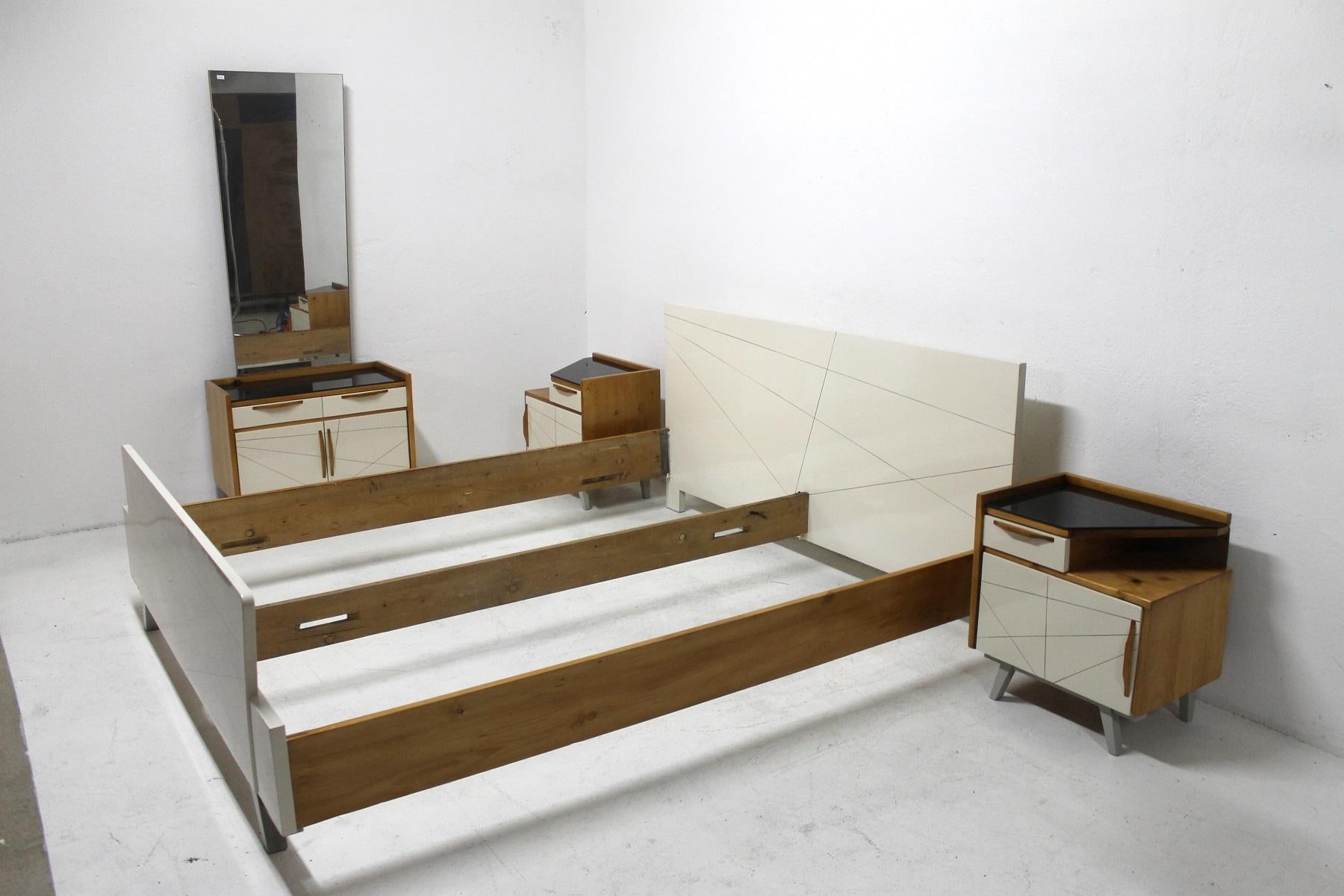 Midcentury Bedroom Set, Expo 58, Czechoslovakia (Tschechisch)