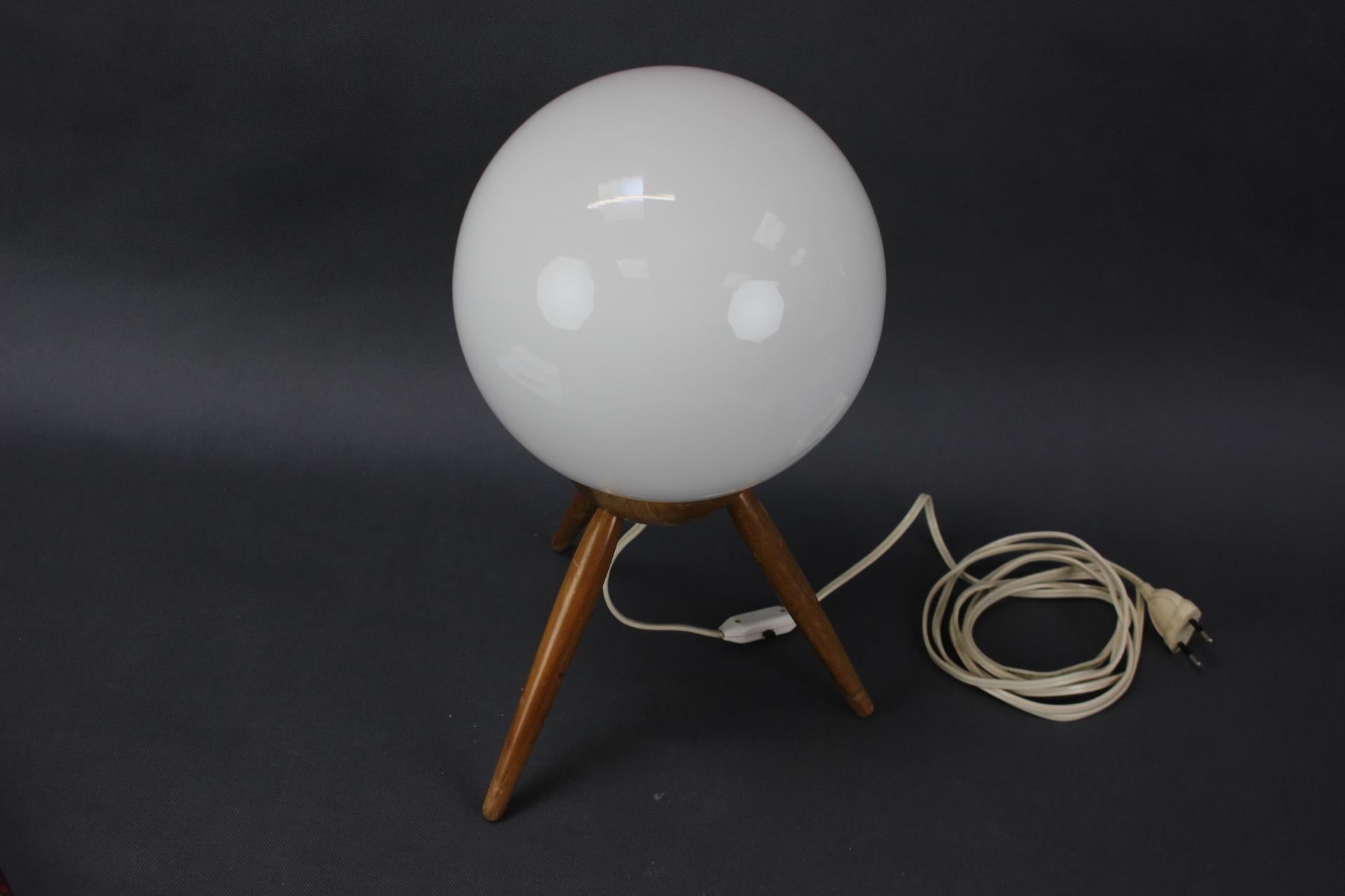 Czech Mid-Century Bedside or Table Lamp, Uluv, 1960s For Sale