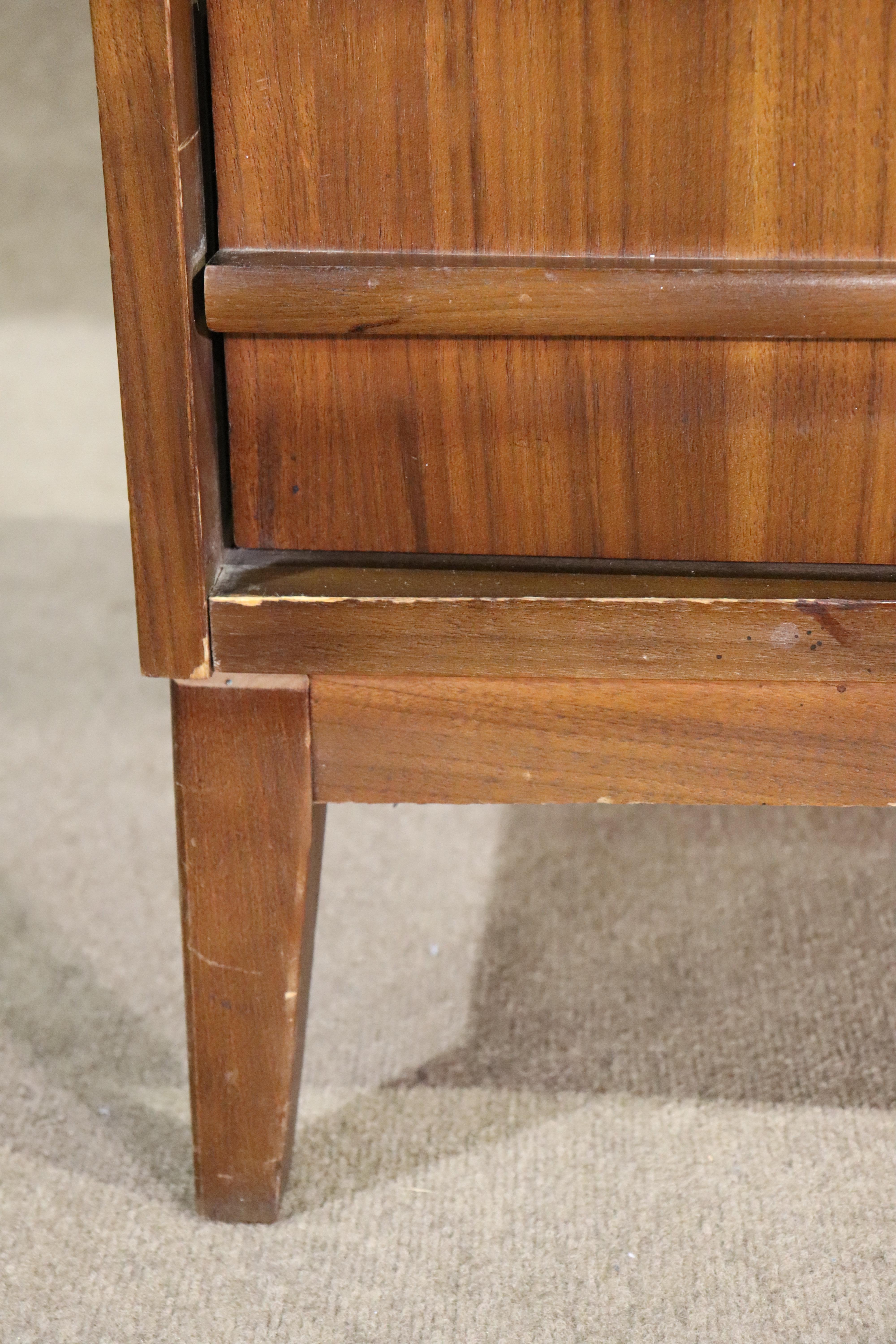 Walnut Mid-Century Bedside Tables For Sale