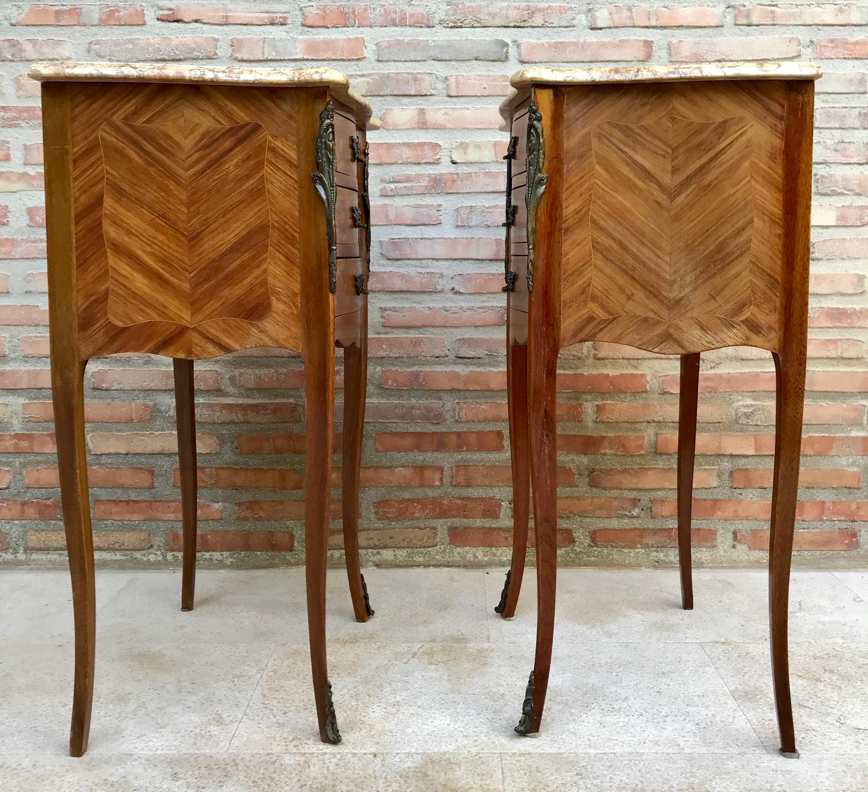 Mid-Century Bedside Tables in French Walnut with Marquetry & Marble Top, Set of  For Sale 2