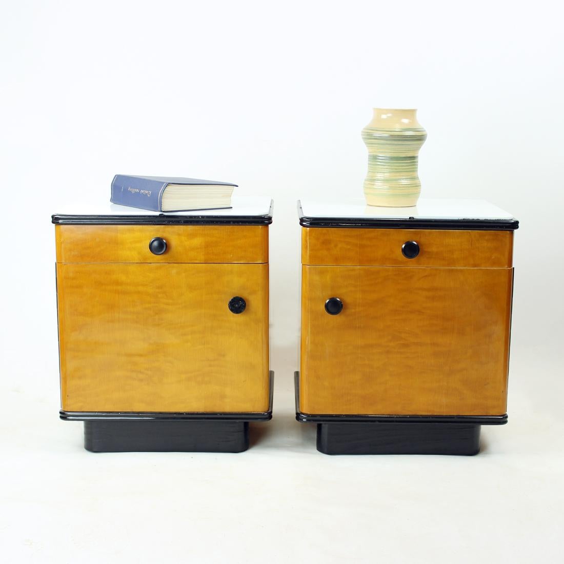 Mid-Century Modern Mid Century Bedside Tables In Oak With Glass Top, Up Zavody 1960s For Sale