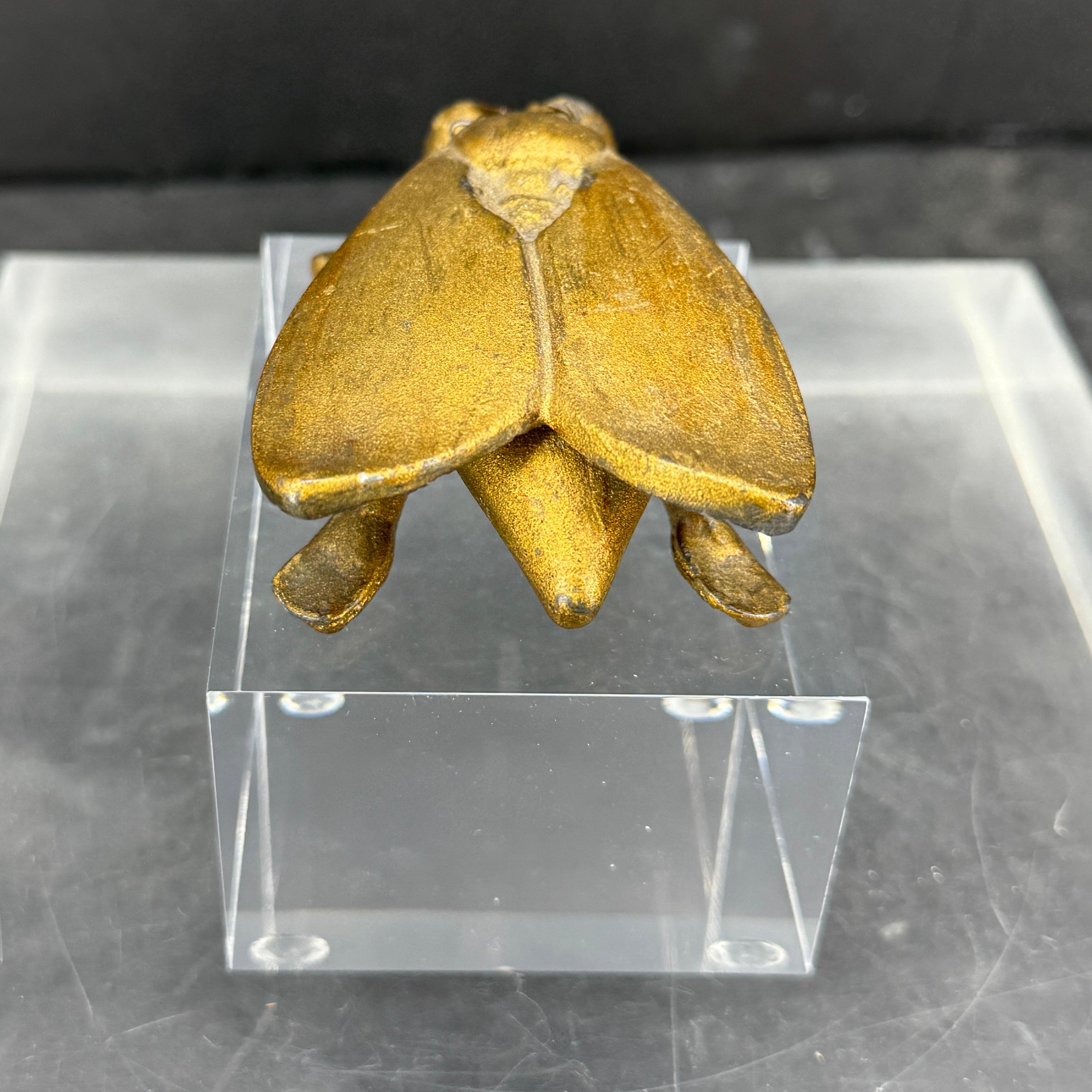 Trinket pour bijoux du milieu du siècle, salière et poivrière sur base en Lucite Bon état - En vente à Haddonfield, NJ