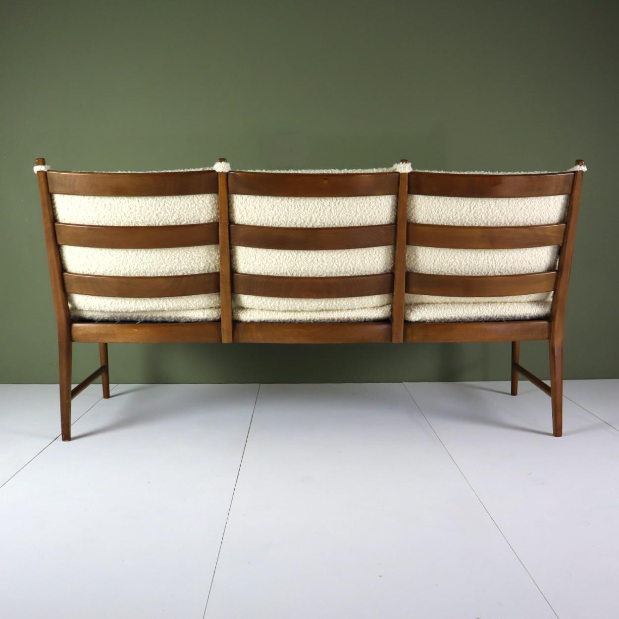 Midcentury Beech 3-Seater Sofa Bench In Good Condition For Sale In Stockholm, SE