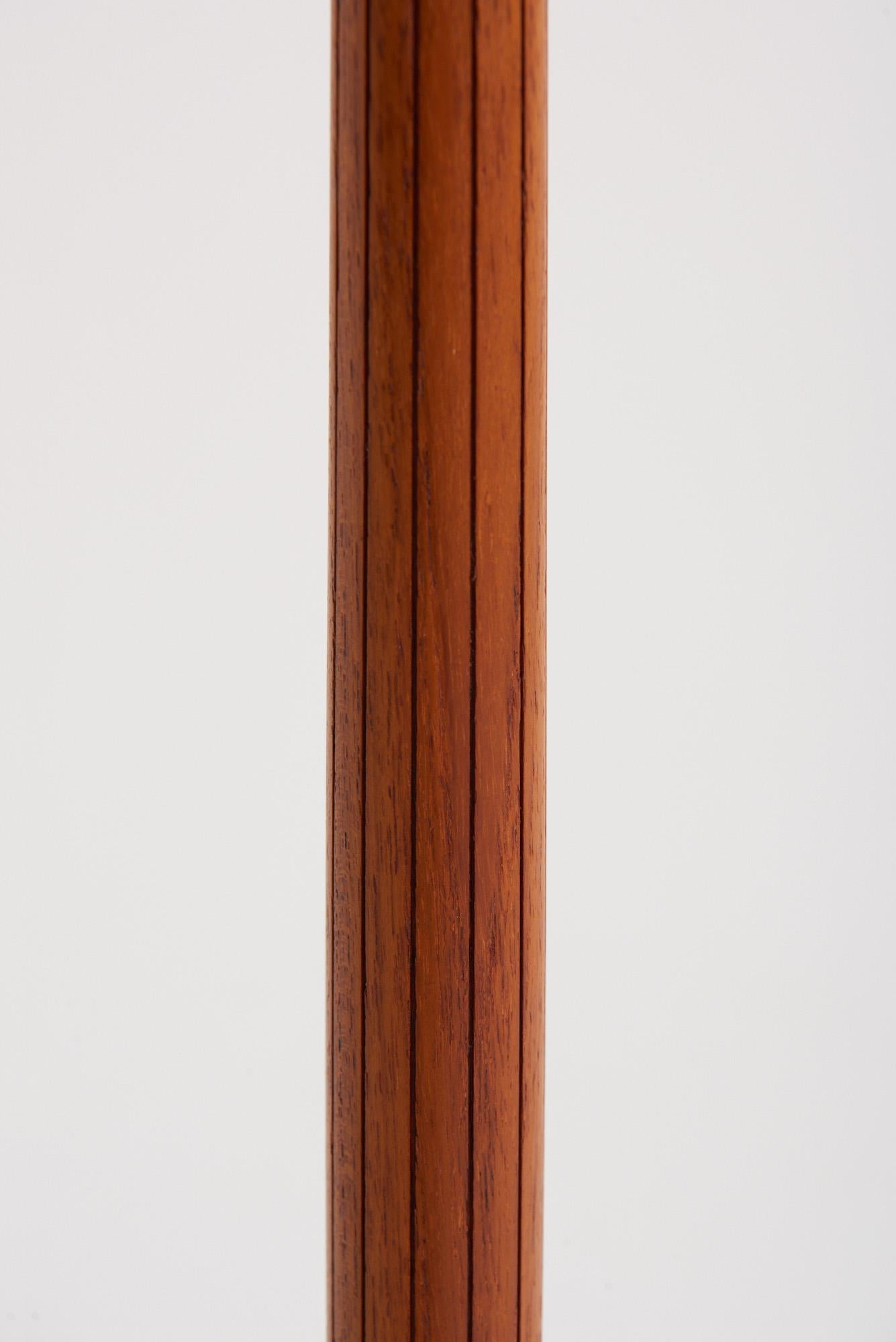 20th Century Mid-Century Beech and Brass Floor Lamp For Sale