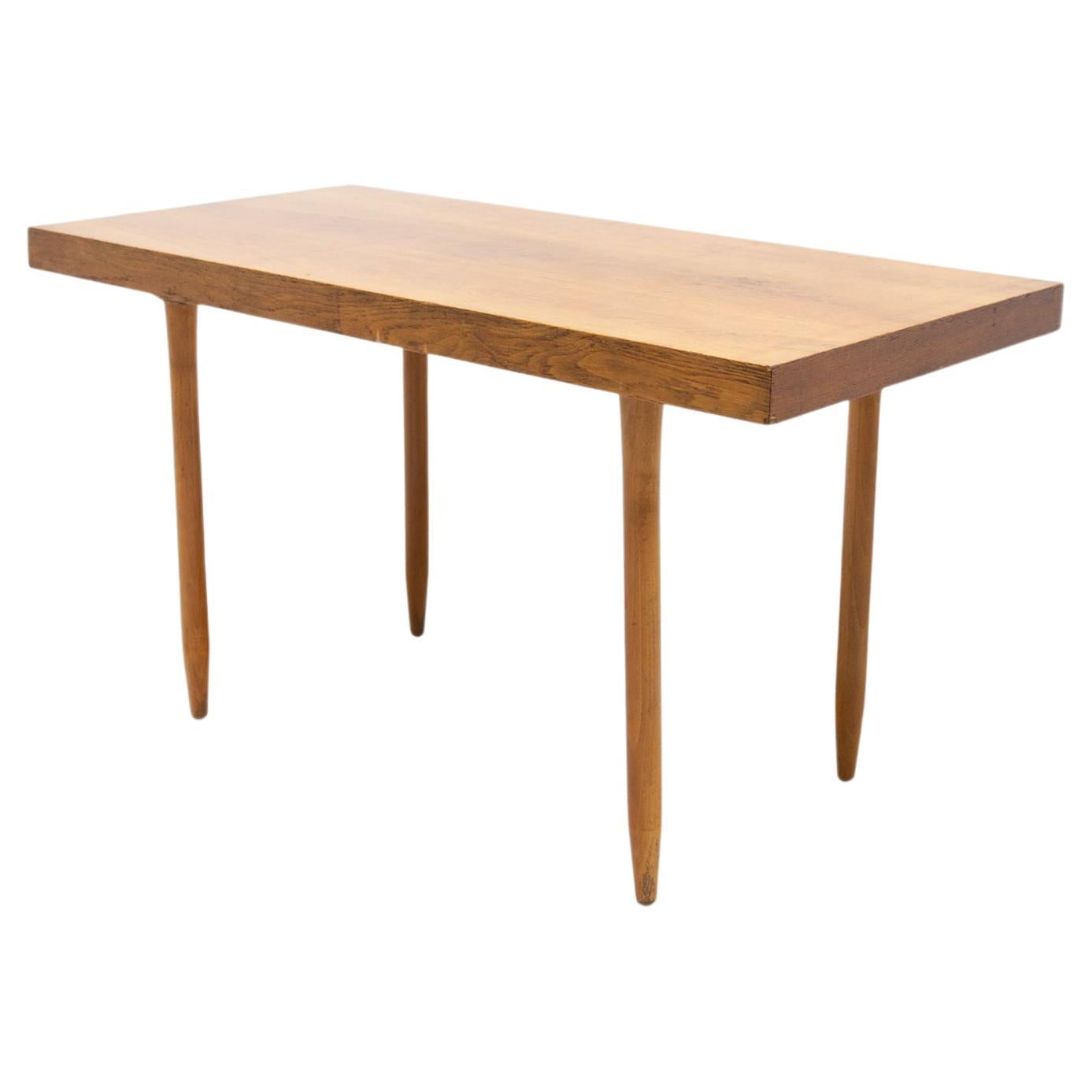Mid Century Beech Wood Central Table, 1960´s, Czechoslovakia For Sale