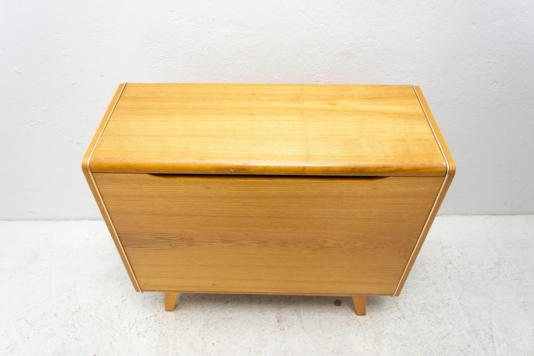 Wood Midcentury Beechwood Dresser by Bohumil Landsman, 1960s, Czechoslovakia For Sale