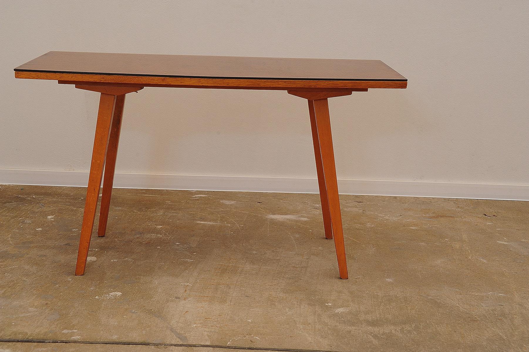 Mid century beechwood coffee table by Tatra nabytok, 1960´s, Czechoslovakia In Good Condition For Sale In Prague 8, CZ