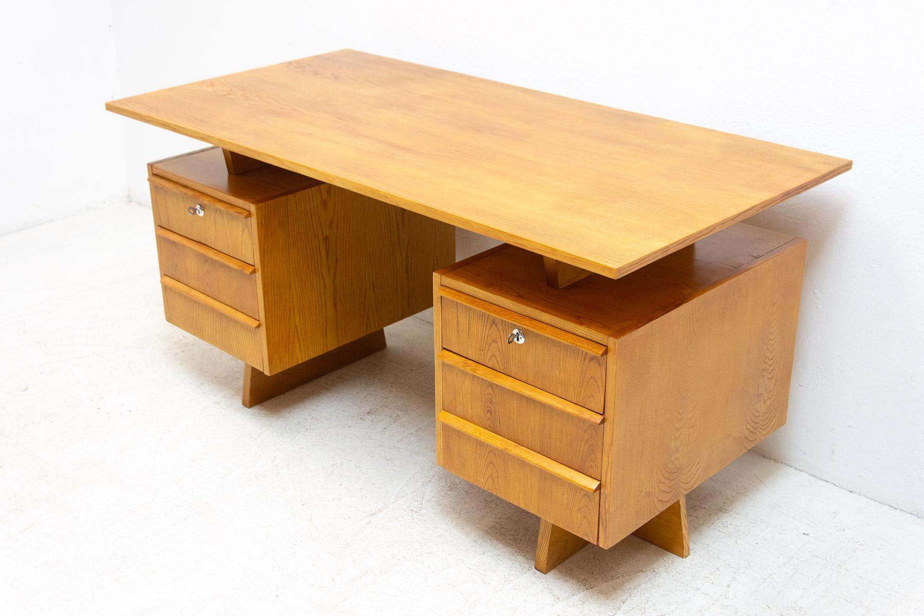 Mid-Century Modern  Mid century beechwood writing desk, 1970´s, Czechoslovakia For Sale