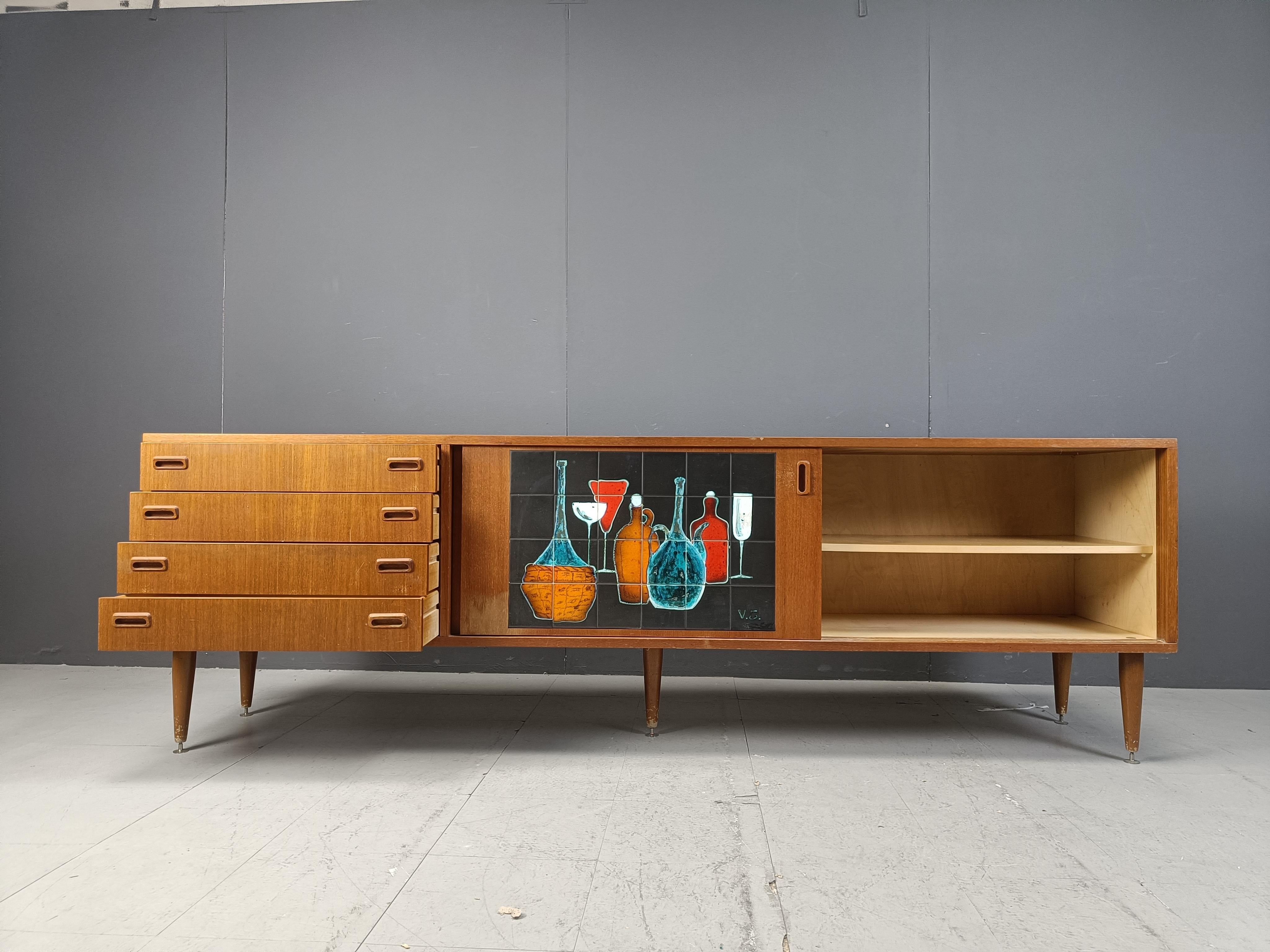 Credenza Beglain di metà secolo, anni '60 in vendita 5