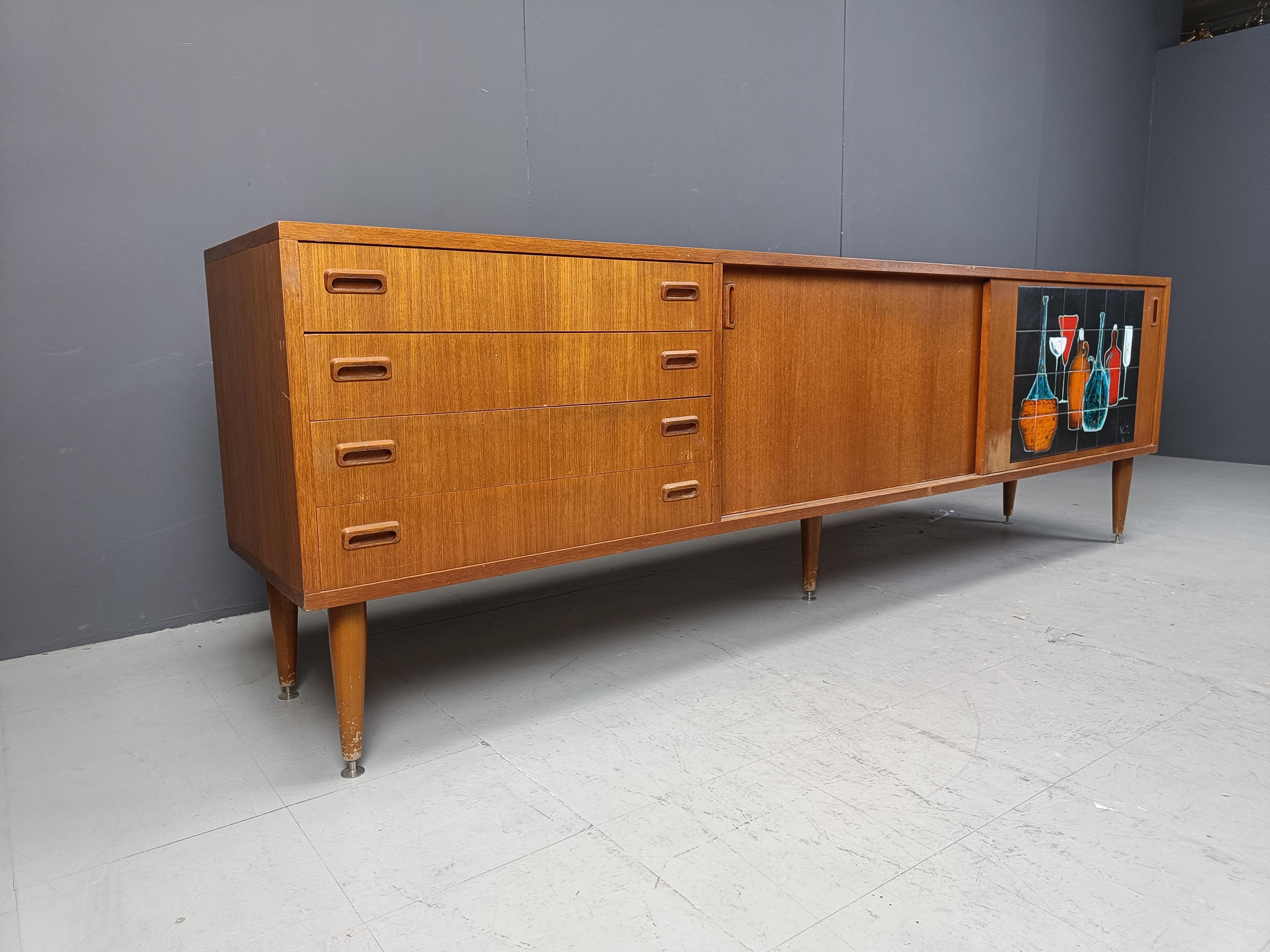 Credenza Beglain di metà secolo, anni '60 In condizioni buone in vendita a Leuven, Vlaams Gewest