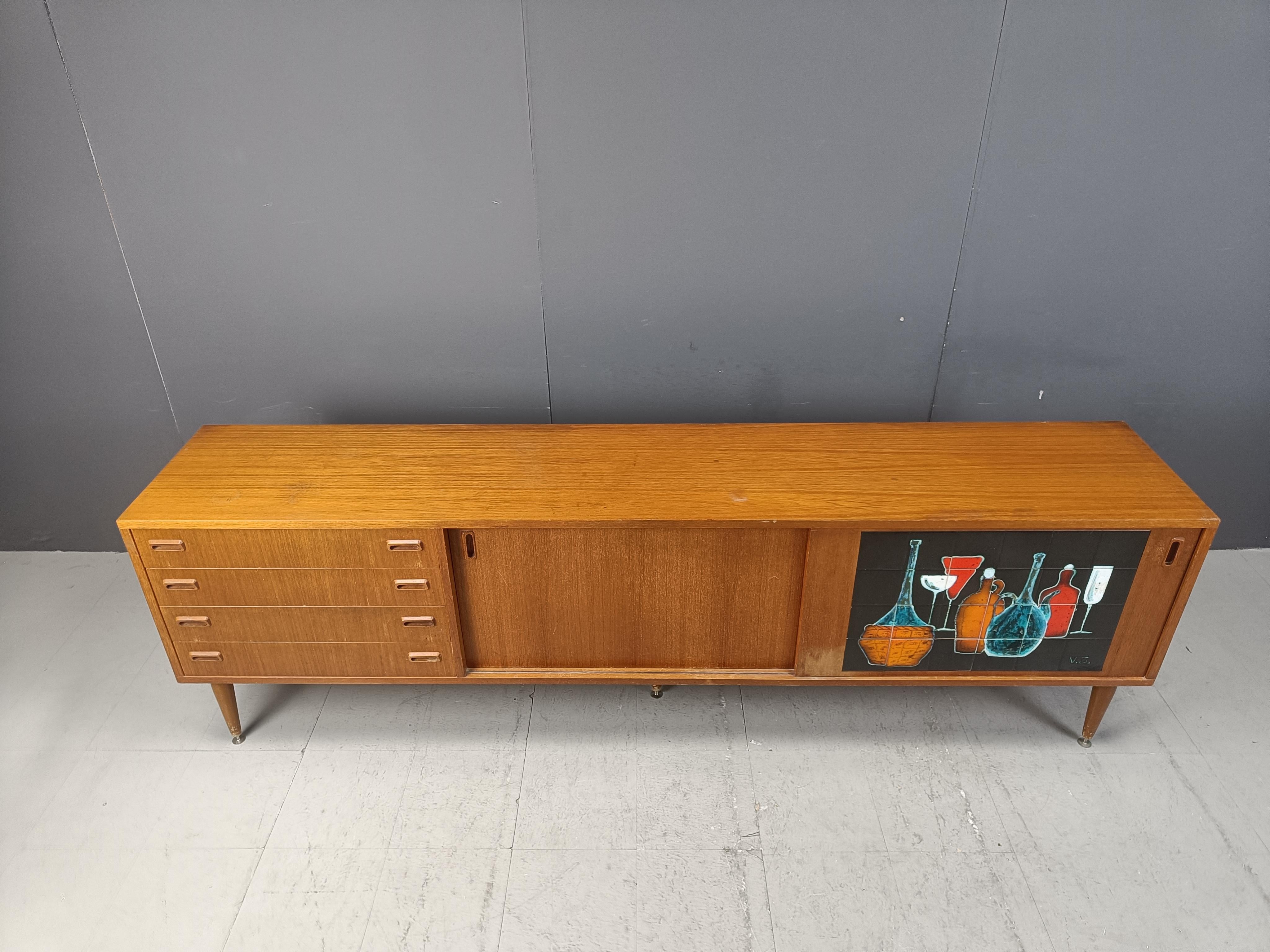 Credenza Beglain di metà secolo, anni '60 in vendita 2