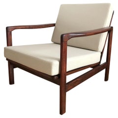 Mid Century Beigefarbener B-7752 Sessel von Zenon Bczyk, 1960er Jahre