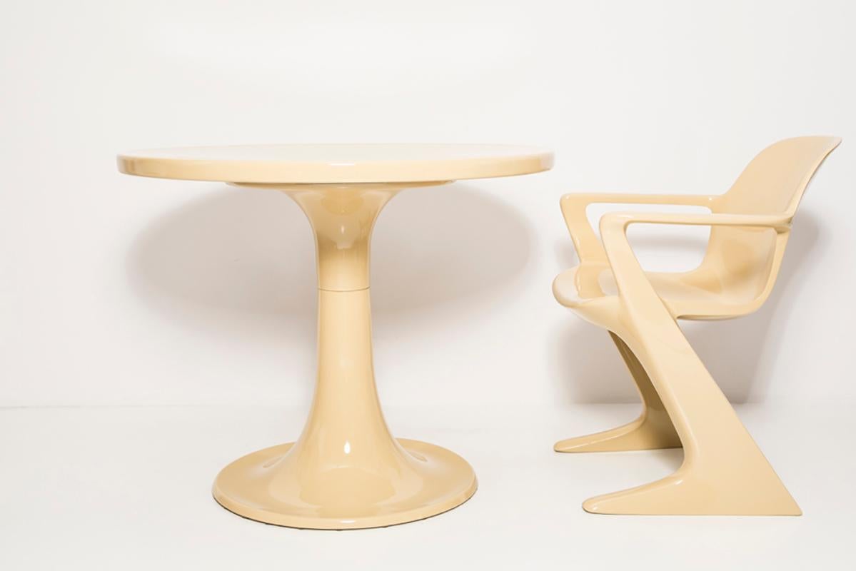 Fiberglass Midcentury Beige Kangaroo Table, by Ernst Moeckl, Germany, 1968 For Sale