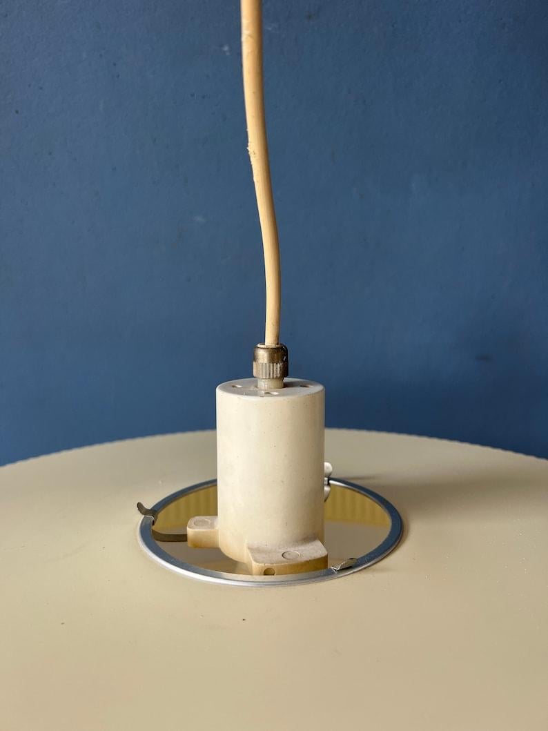 Lampe suspendue Lampion beige du milieu des années 1970 en vente 5