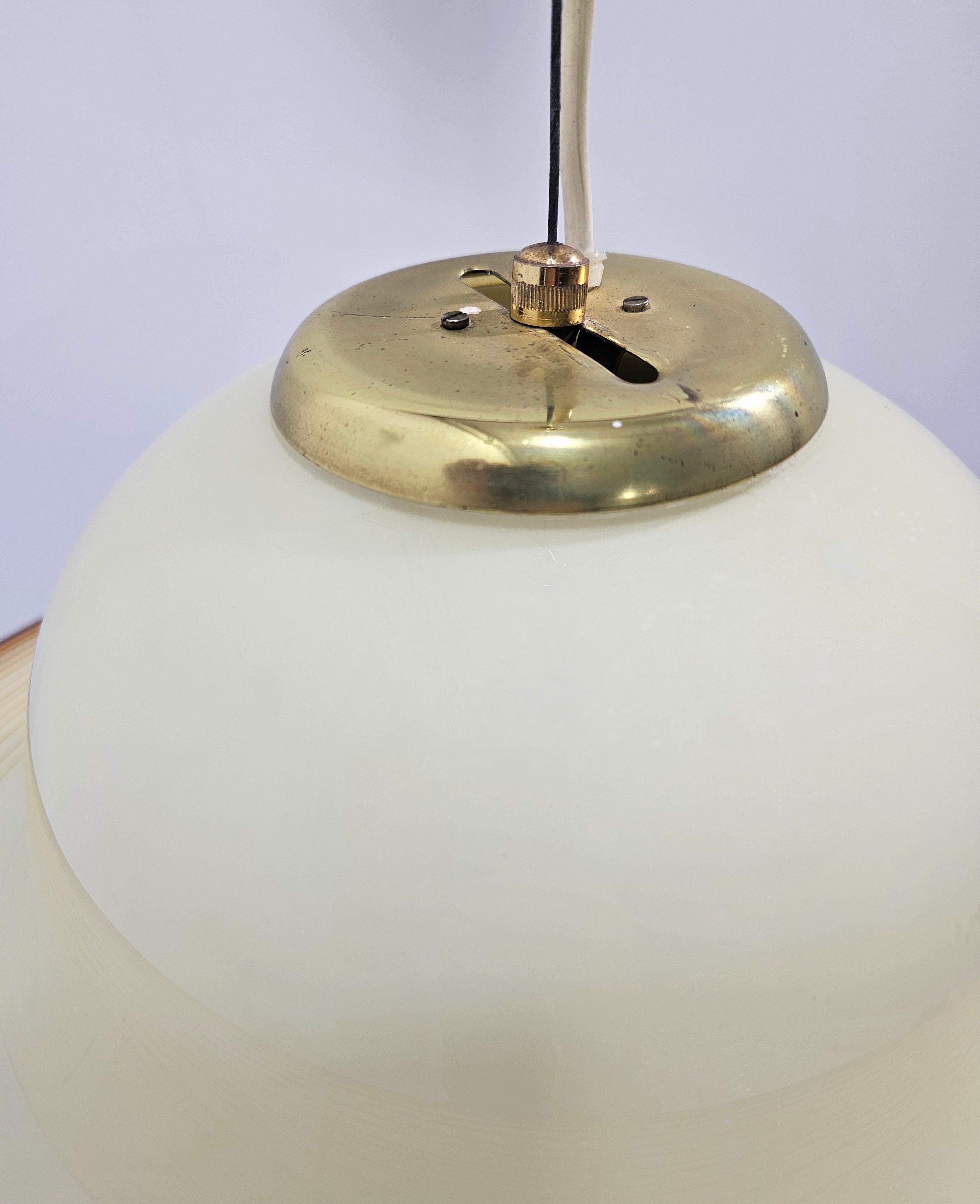 Mid Century Beige Murano Glas Pendelleuchte De Majo Murano Venedig Italien 1970er (Aluminium) im Angebot