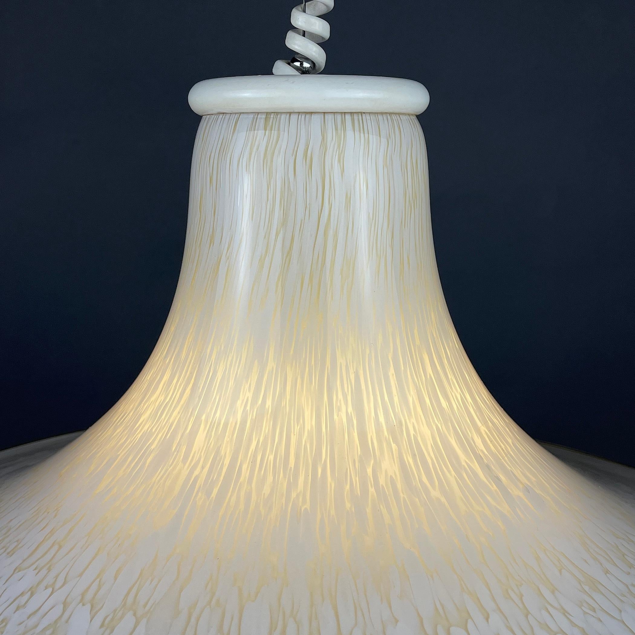 Mid-Century Beige Murano Glass Pendant Lamp Italy 1970s For Sale 2