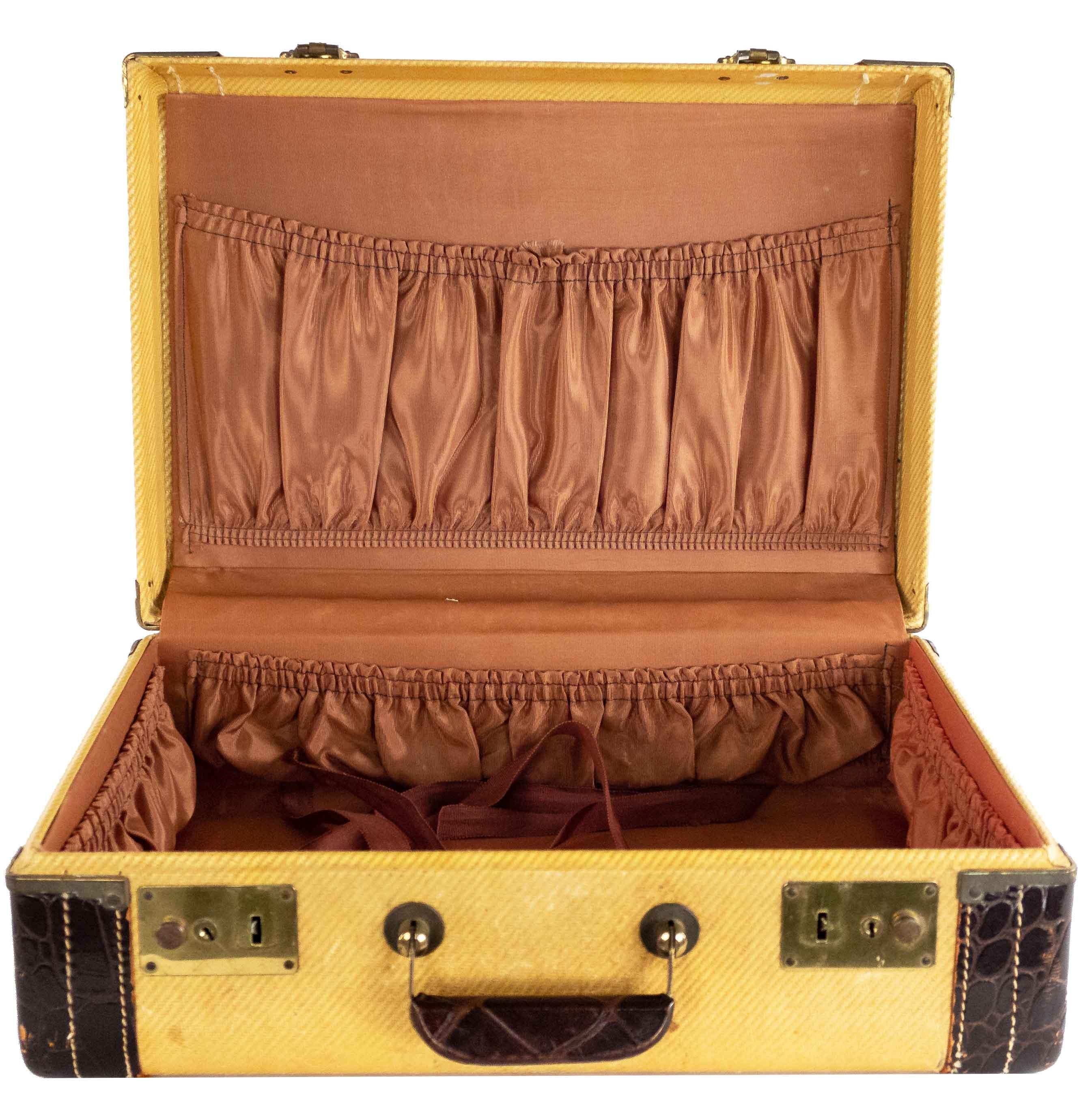 atlantic suitcase vintage