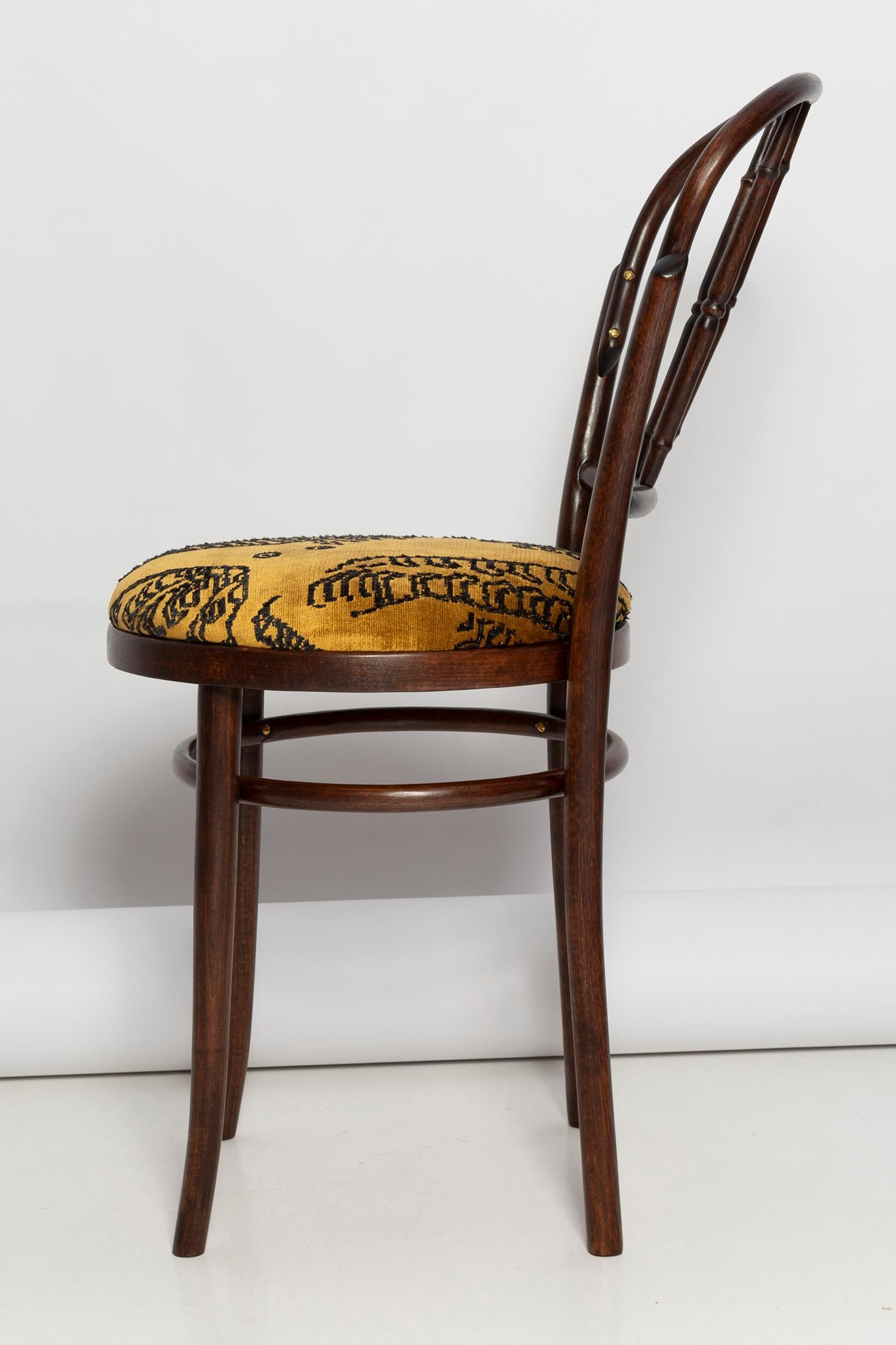 Hand-Crafted Mid Century Beige Tiger Dedar Velvet Vintage Chair, Fameg Factory, Poland, 1960s For Sale