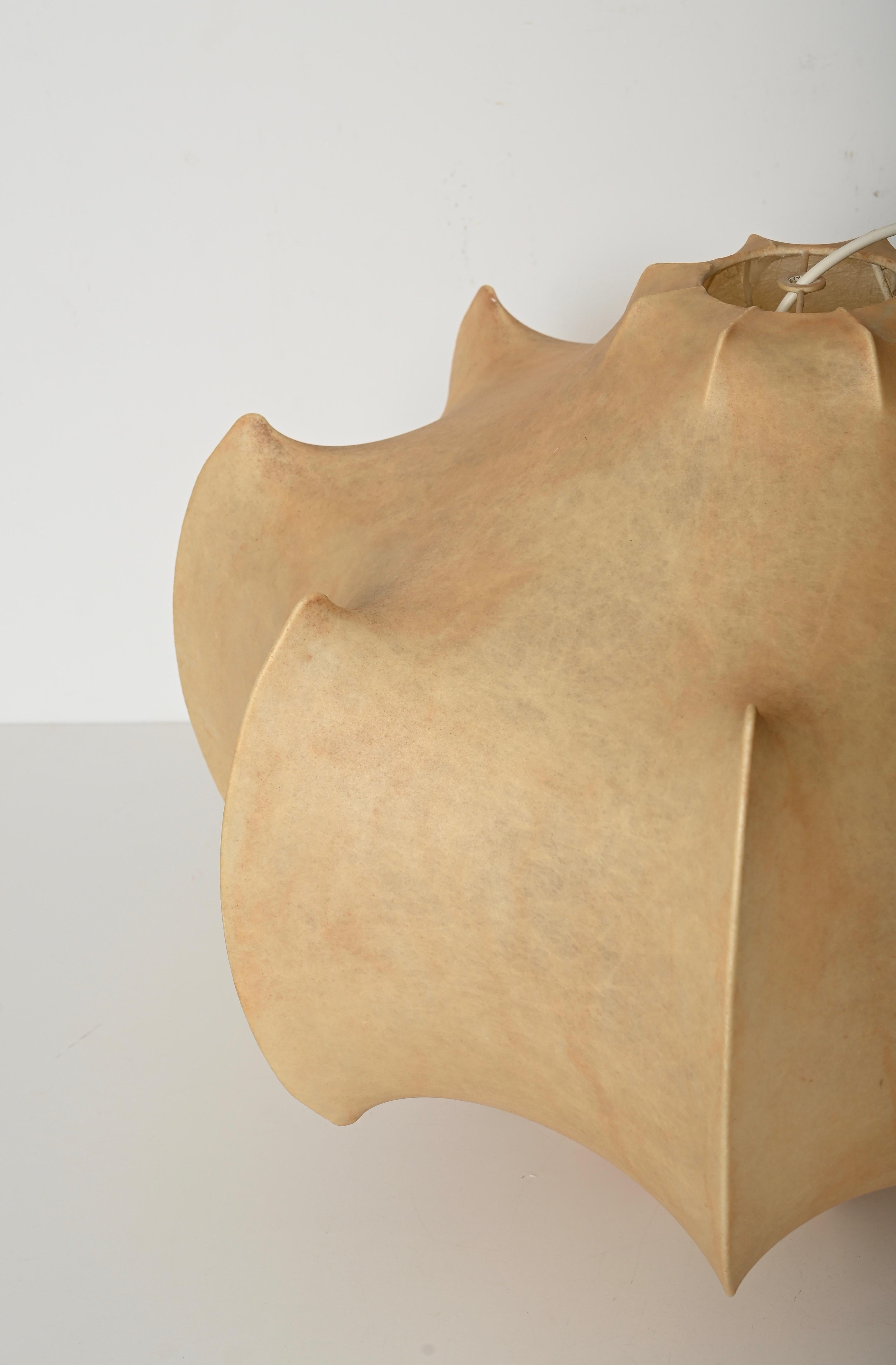 Colgante Cocoon Viscontea Beige de Castiglioni para Flos, Italia Años 60 Metal en venta