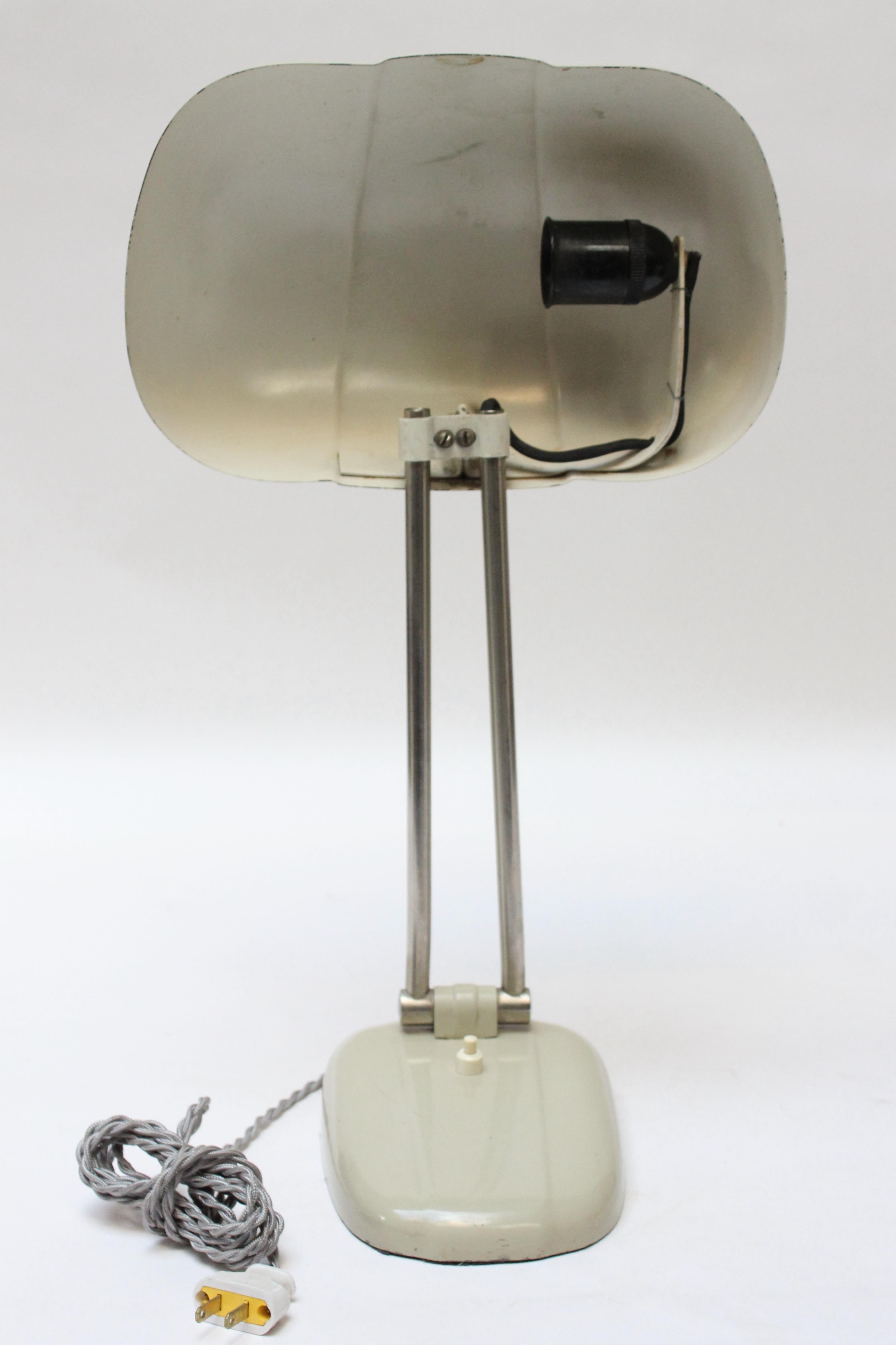 Mid-Century Belgian Adjustable Table / Desk Lamp For Sale 3